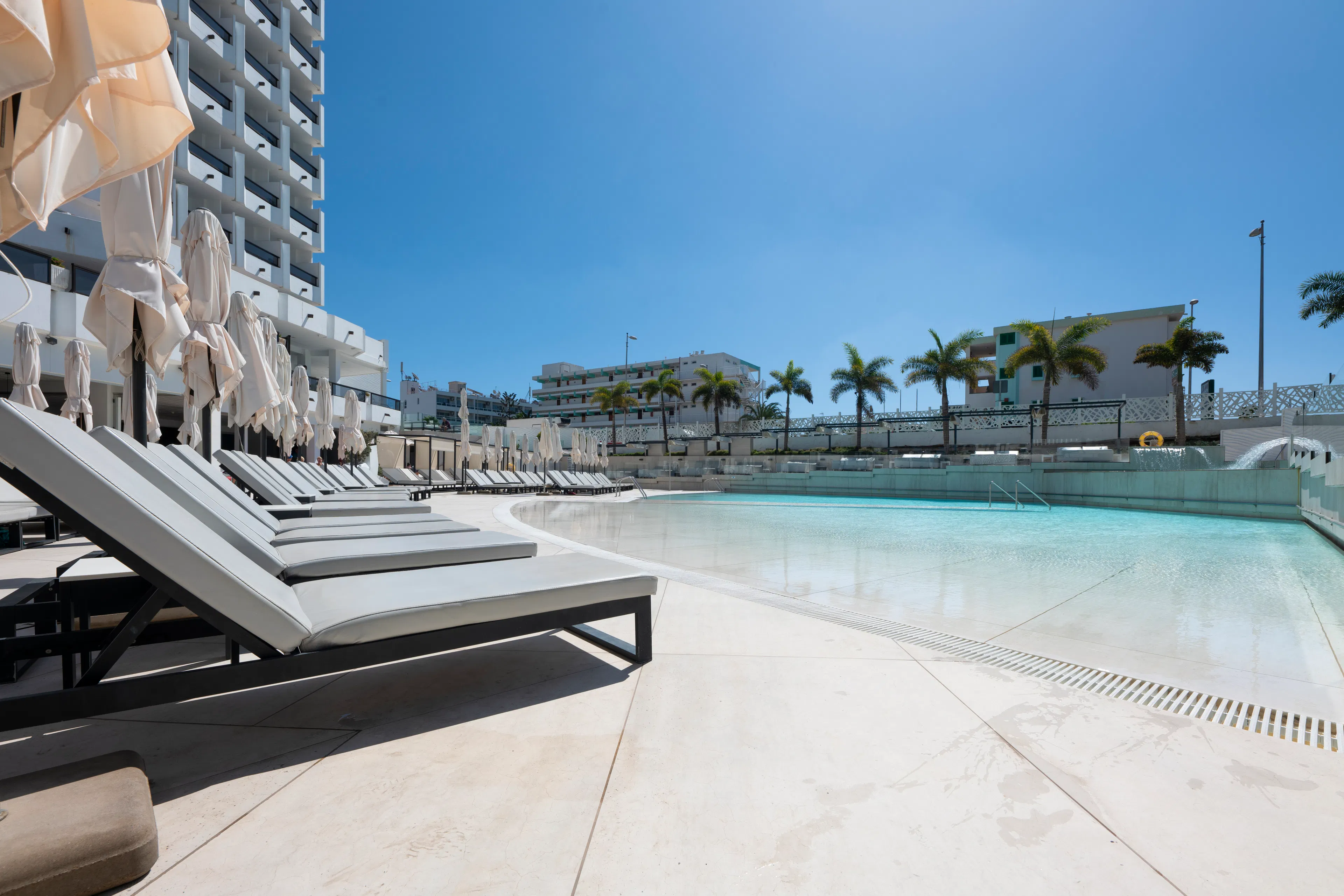 Hotel Caserio - pool