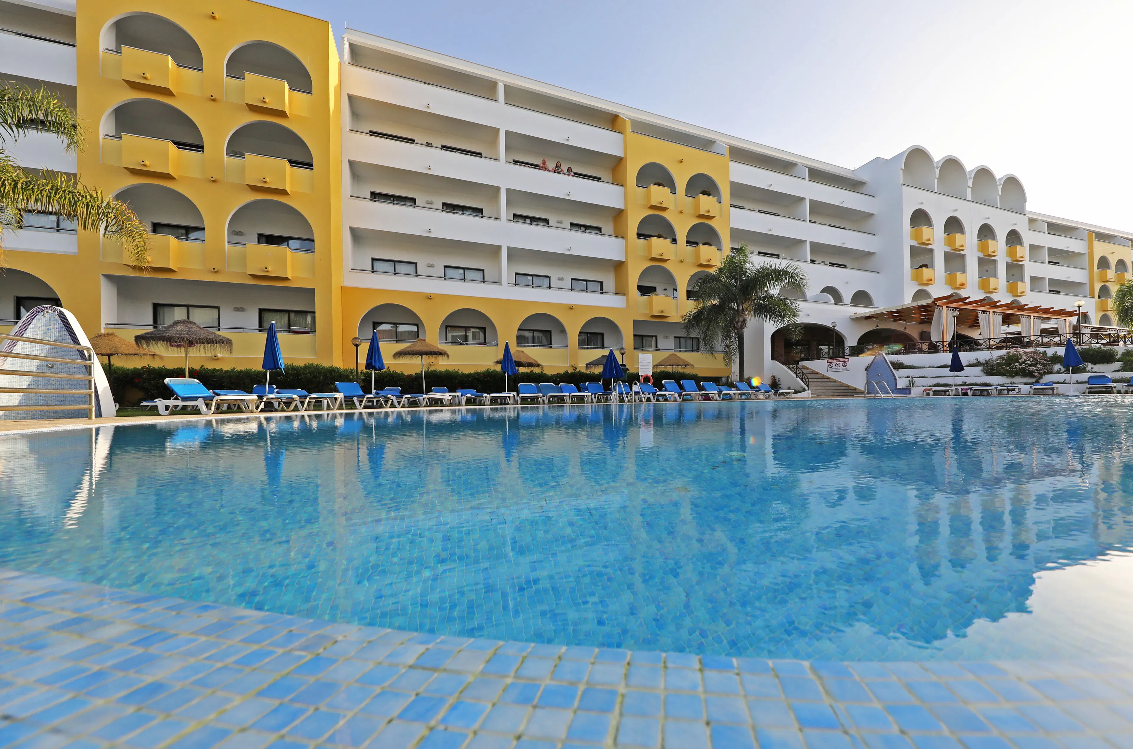 Paladim & Alagoa Mar Aparthotels - exterior