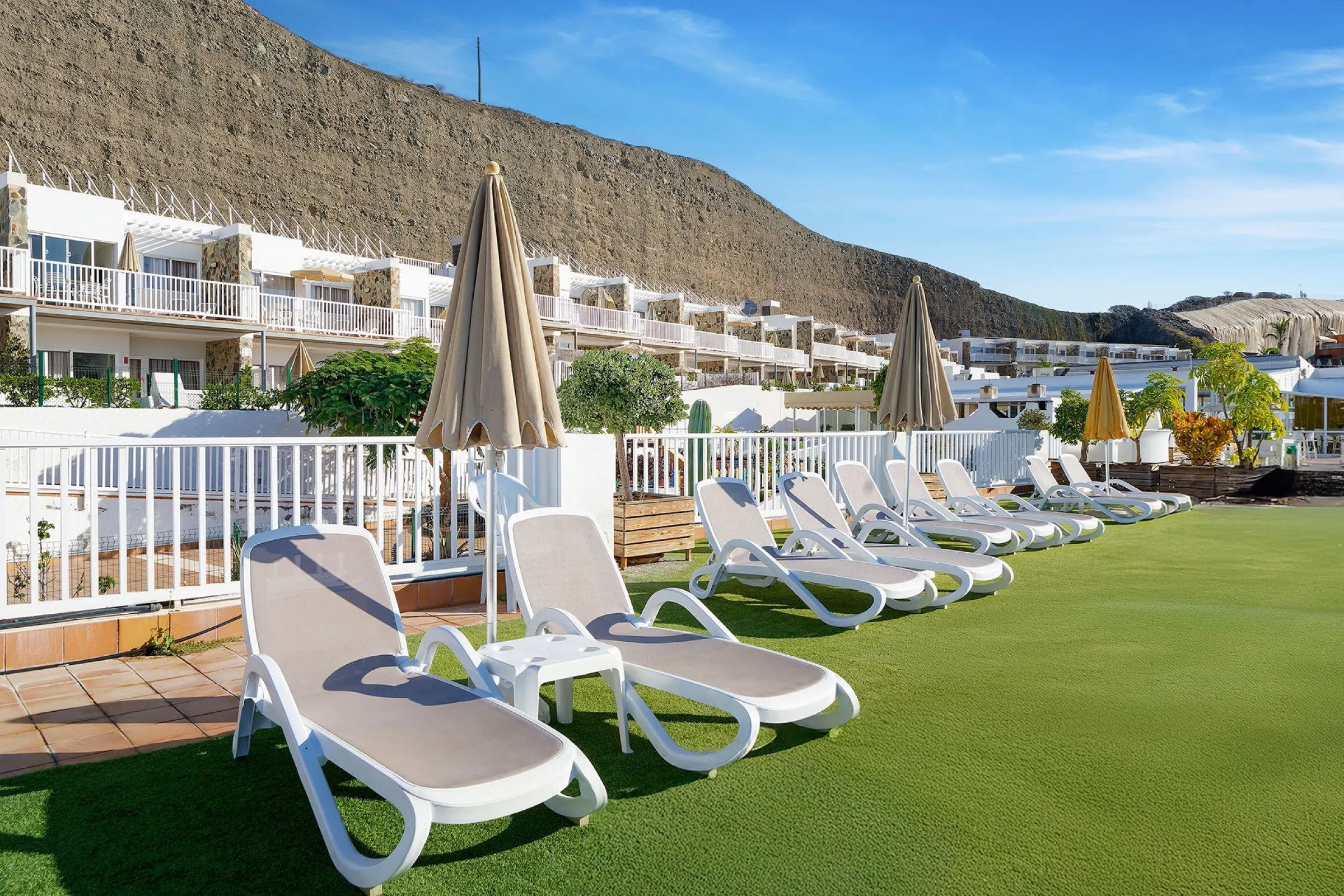 Servatur Altamadores Hotel - exterior