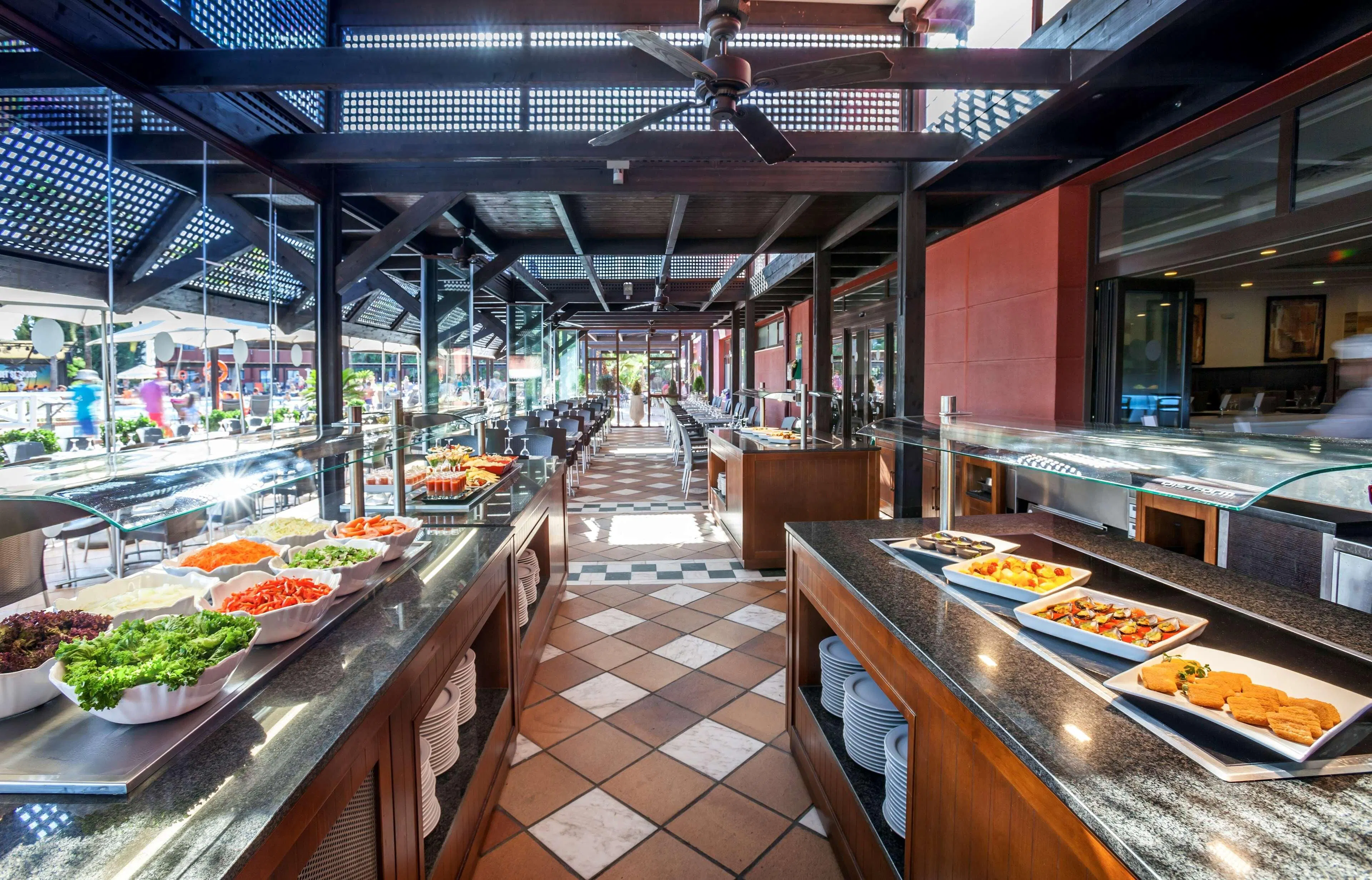 SMY Isla Cristina - foodAndBeverage