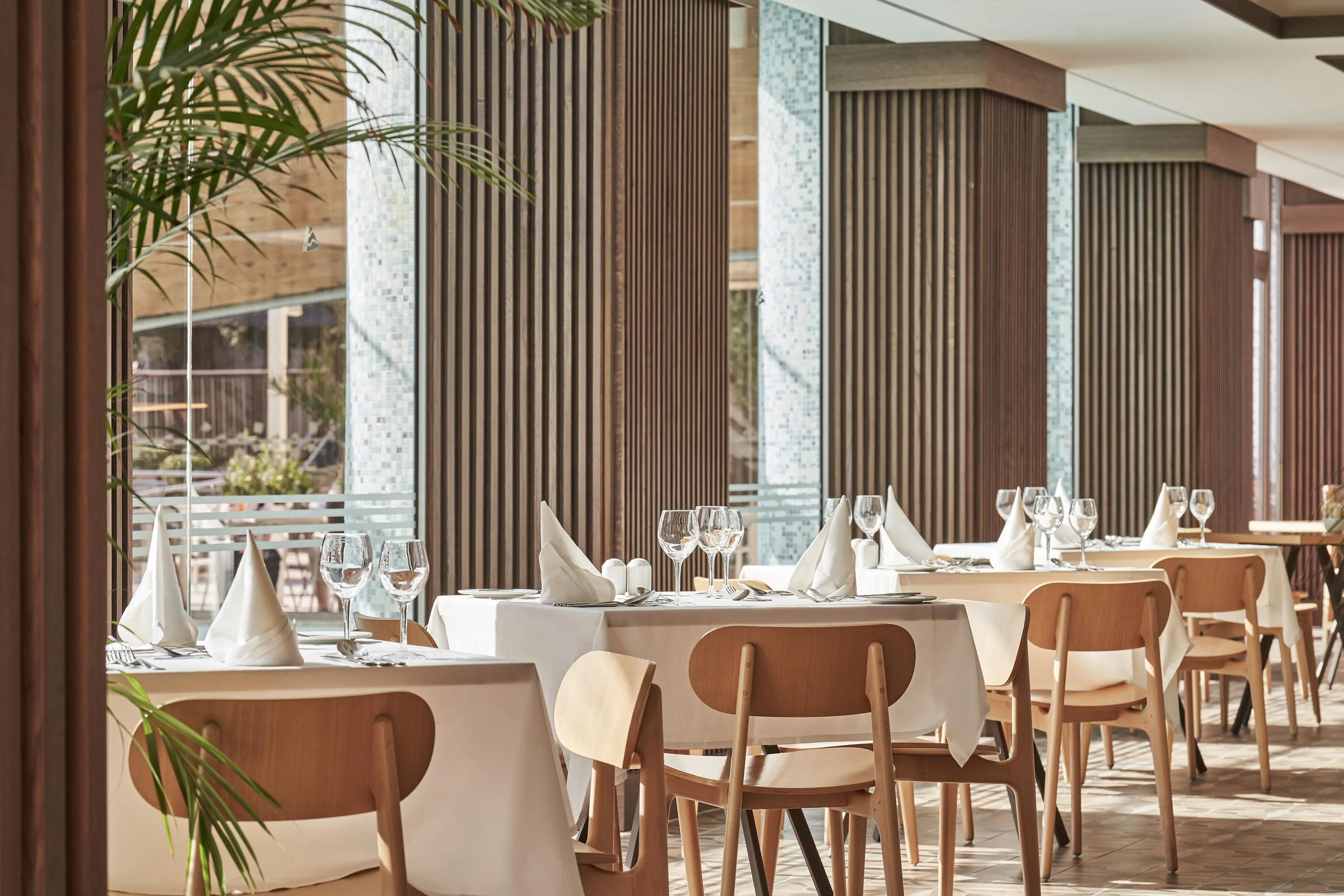 Atlantica Oasis Hotel - foodAndBeverage