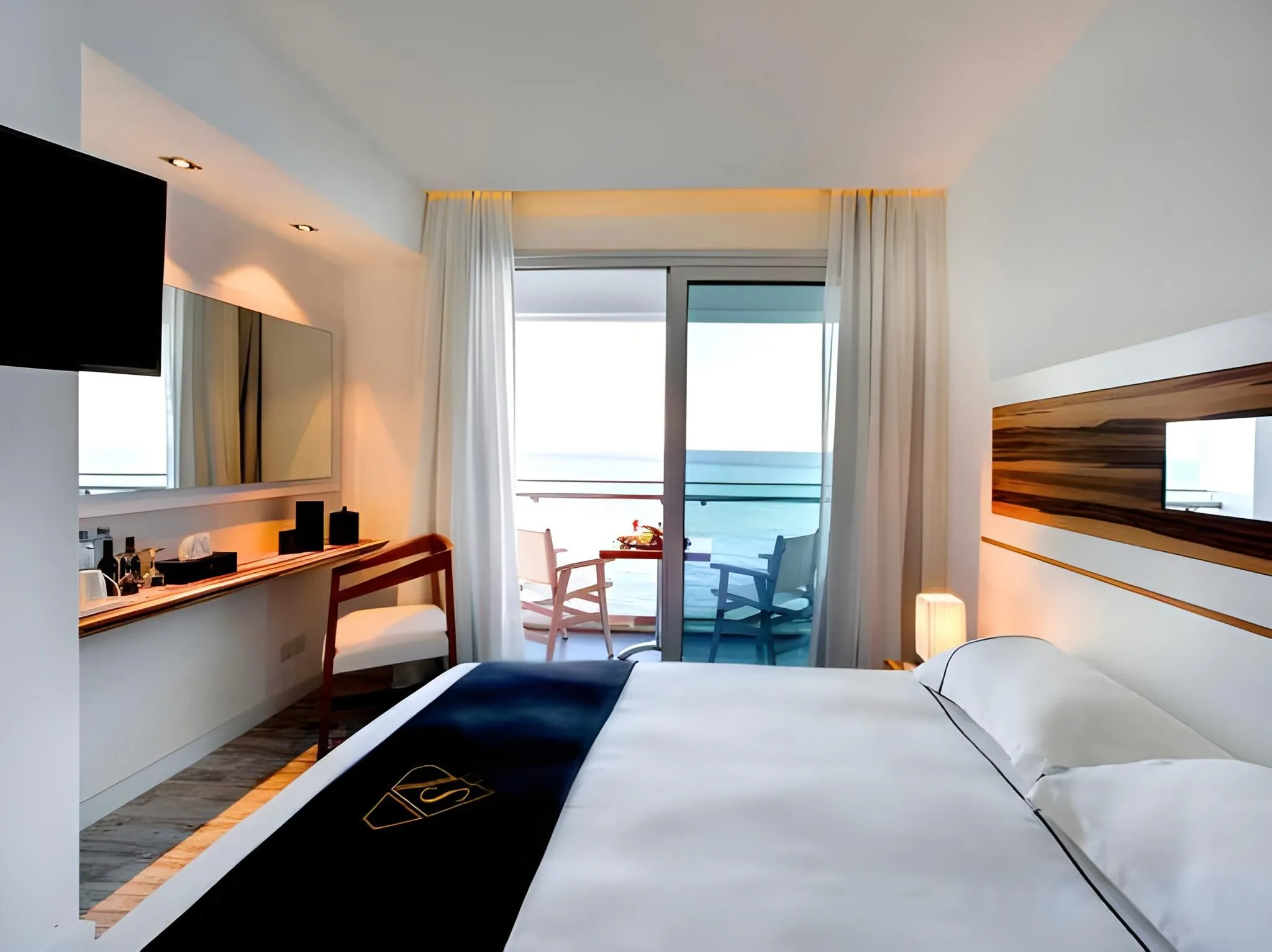 The Ciao Stelio Deluxe Hotel - rooms