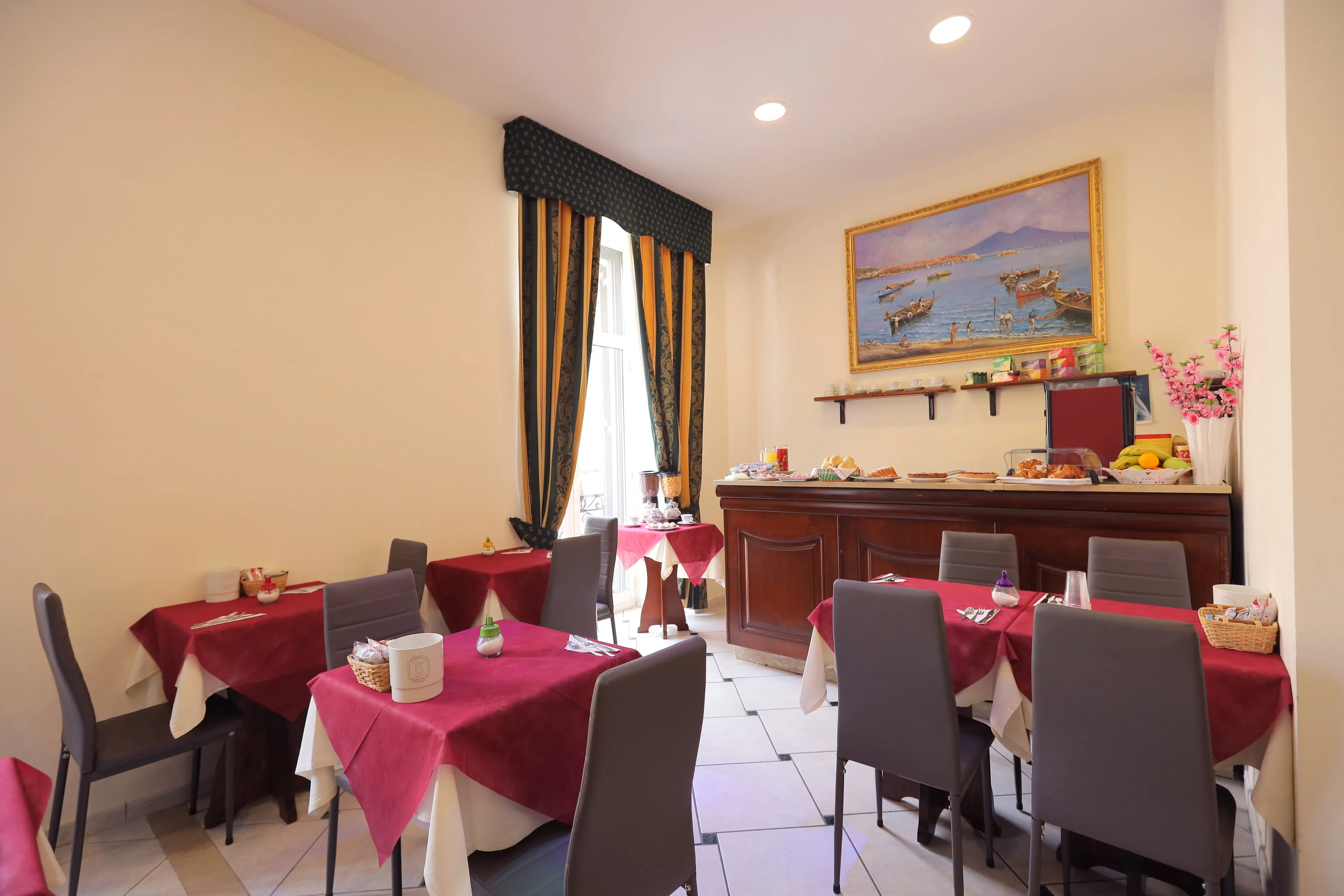 Hotel Garibaldi - foodAndBeverage