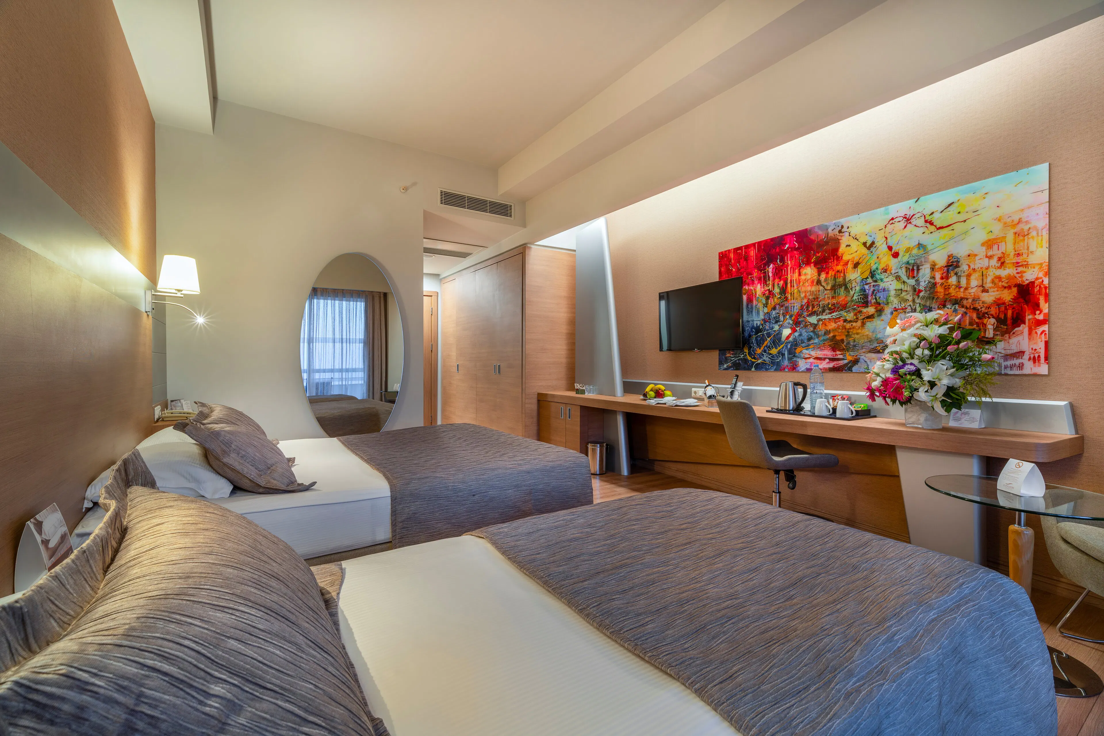 Deluxe Room (SeaView)