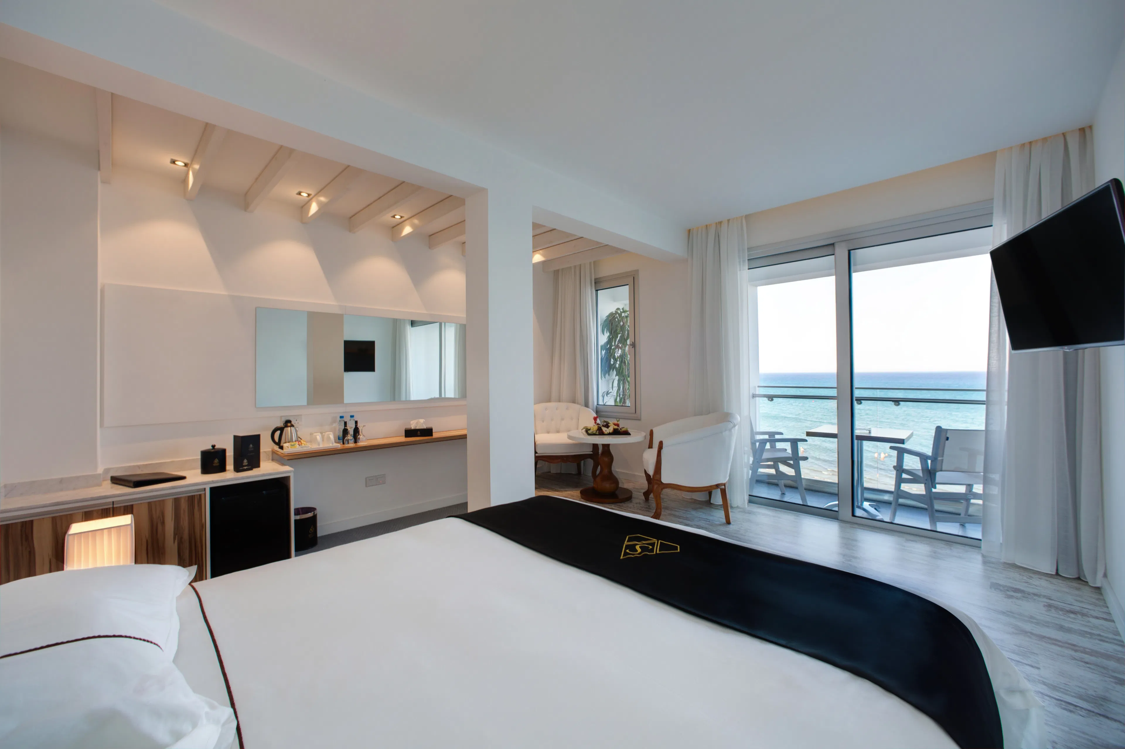 The Ciao Stelio Deluxe Hotel - rooms