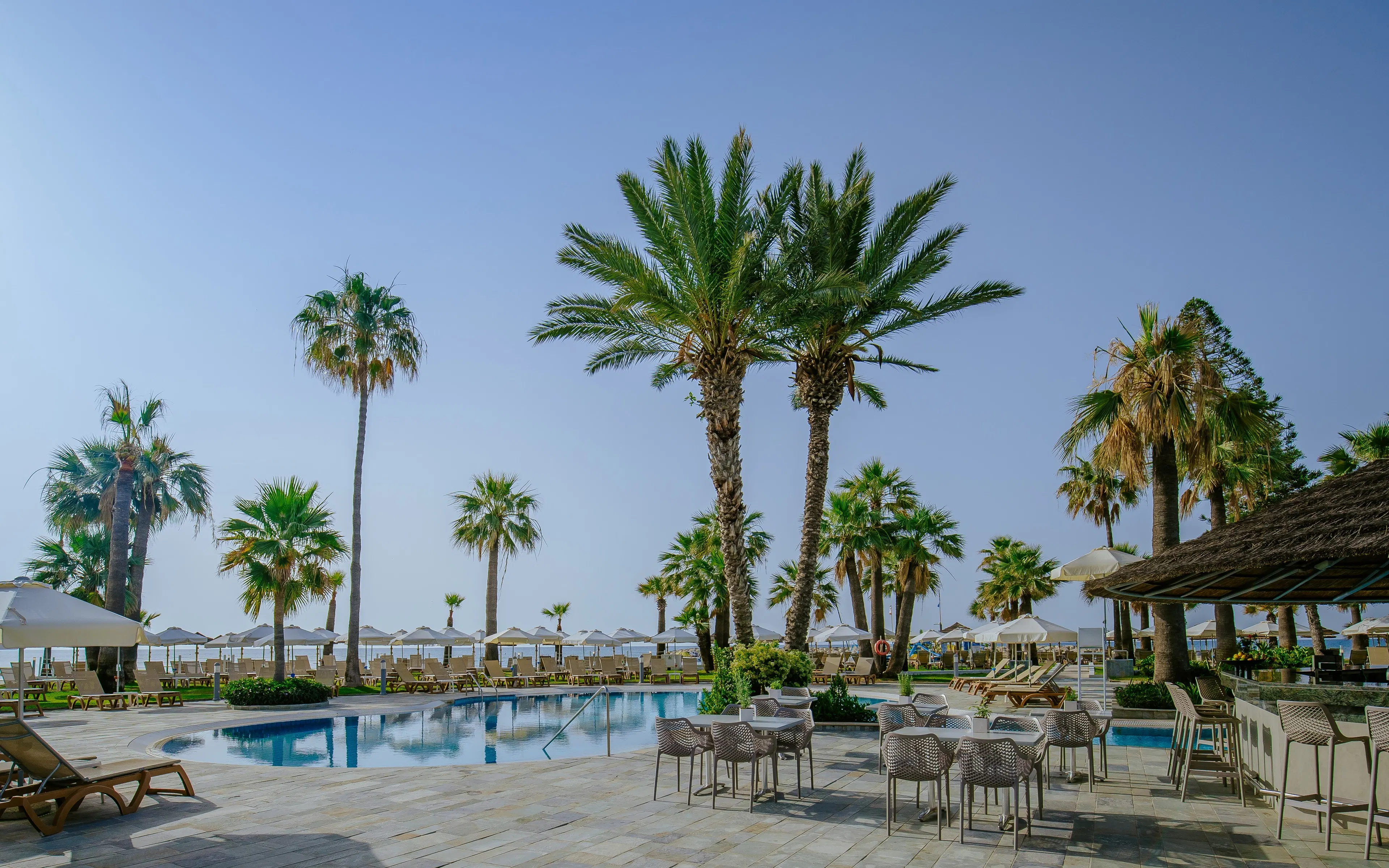 Golden Bay Beach Hotel - pool
