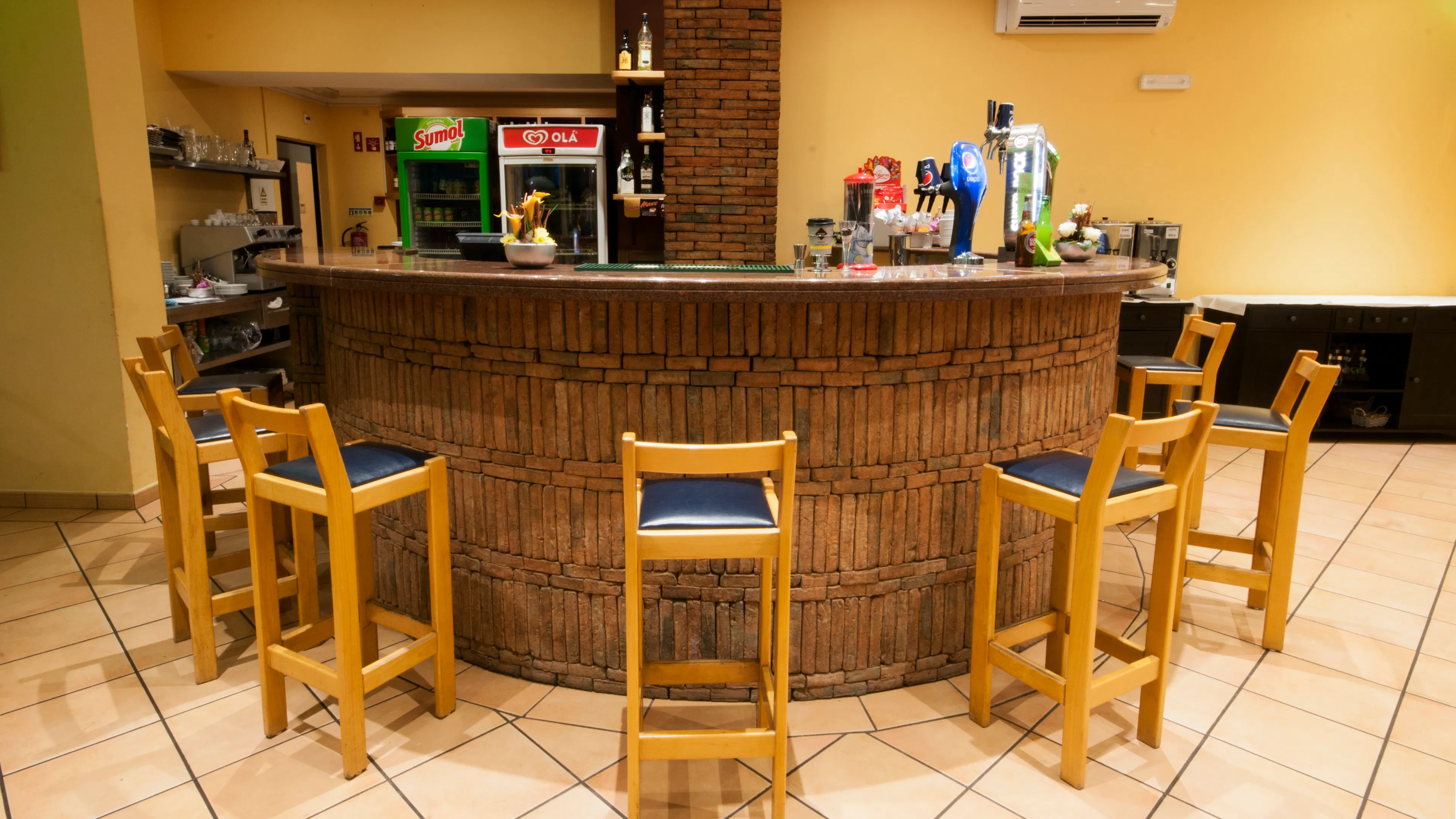 Plaza Real - foodAndBeverage