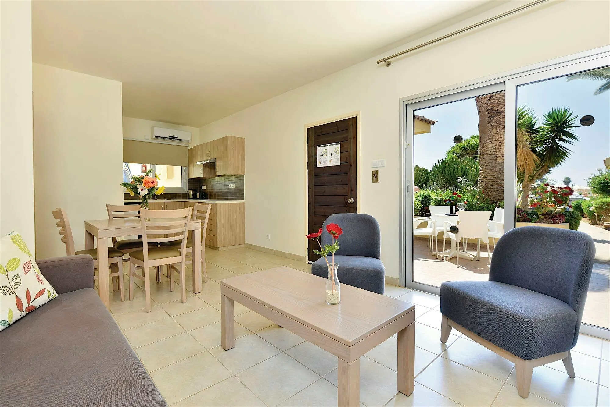 The Makronisos Holiday Village - foodAndBeverage