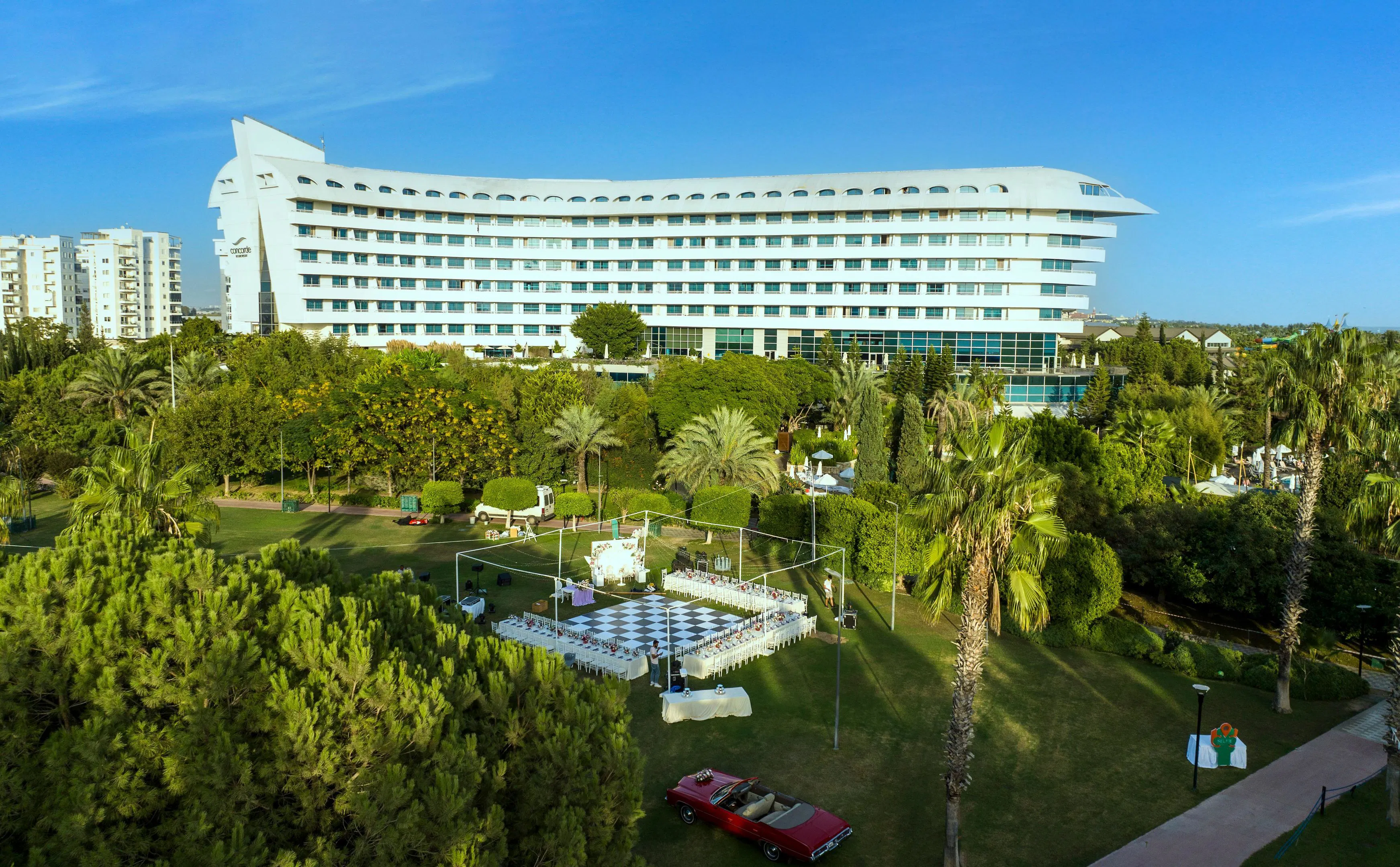 Concorde de Luxe Resort - exterior