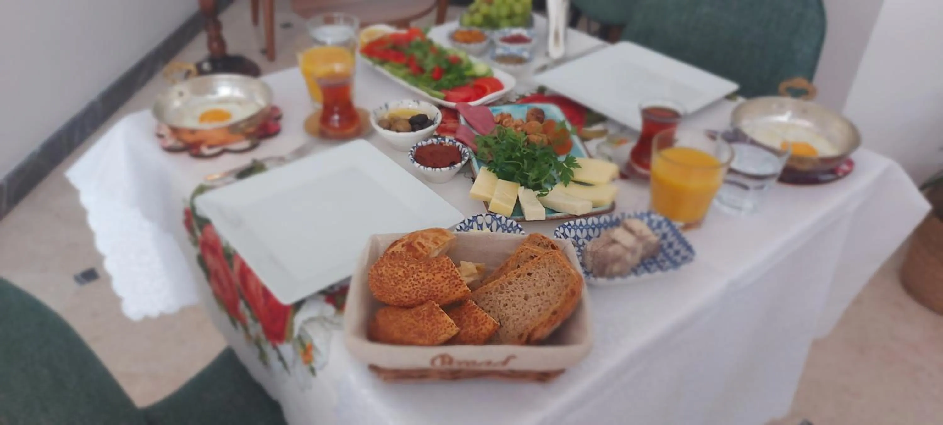 Ata Çesme Otel - foodAndBeverage