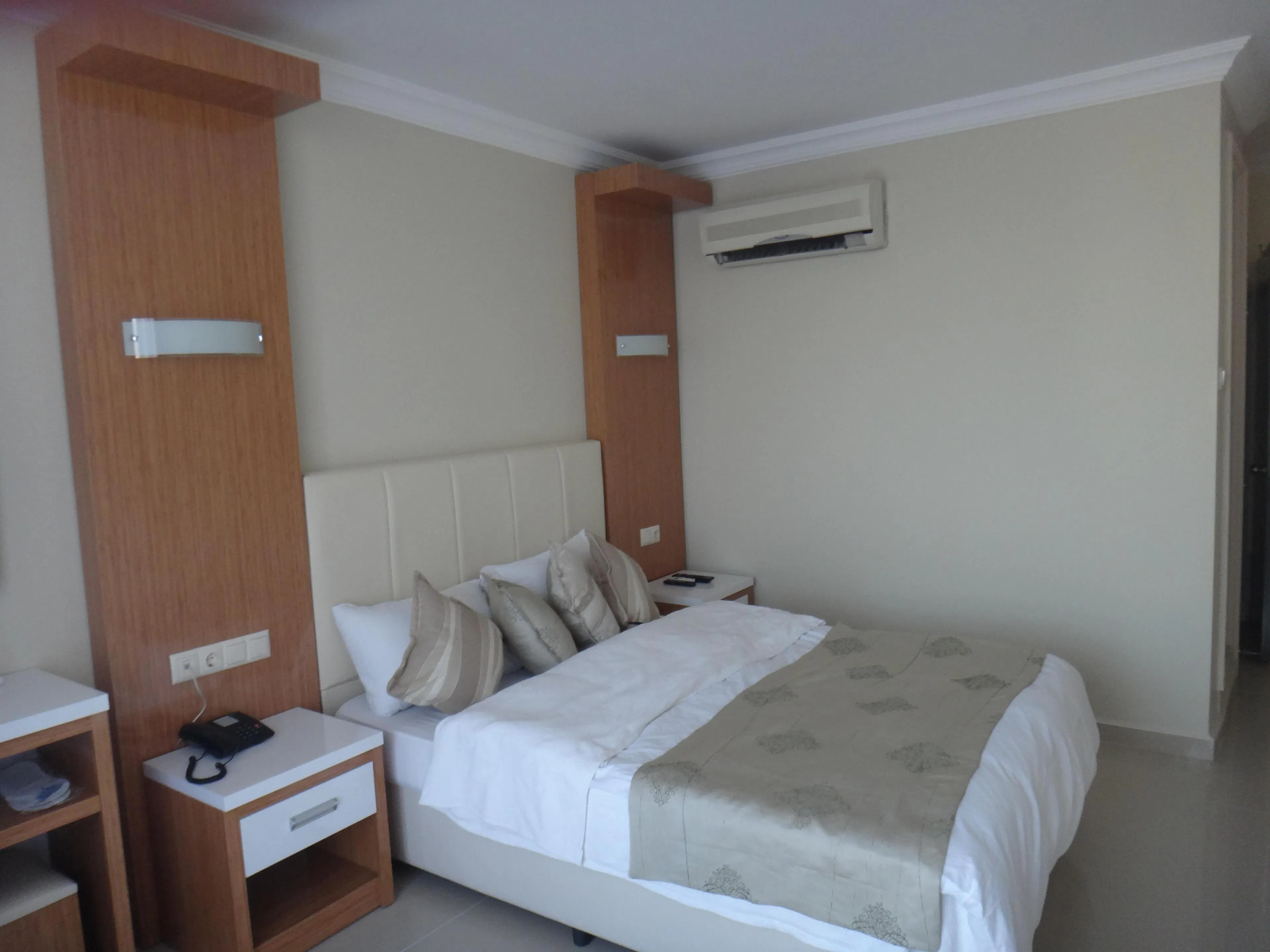 Temple Hotel - rooms