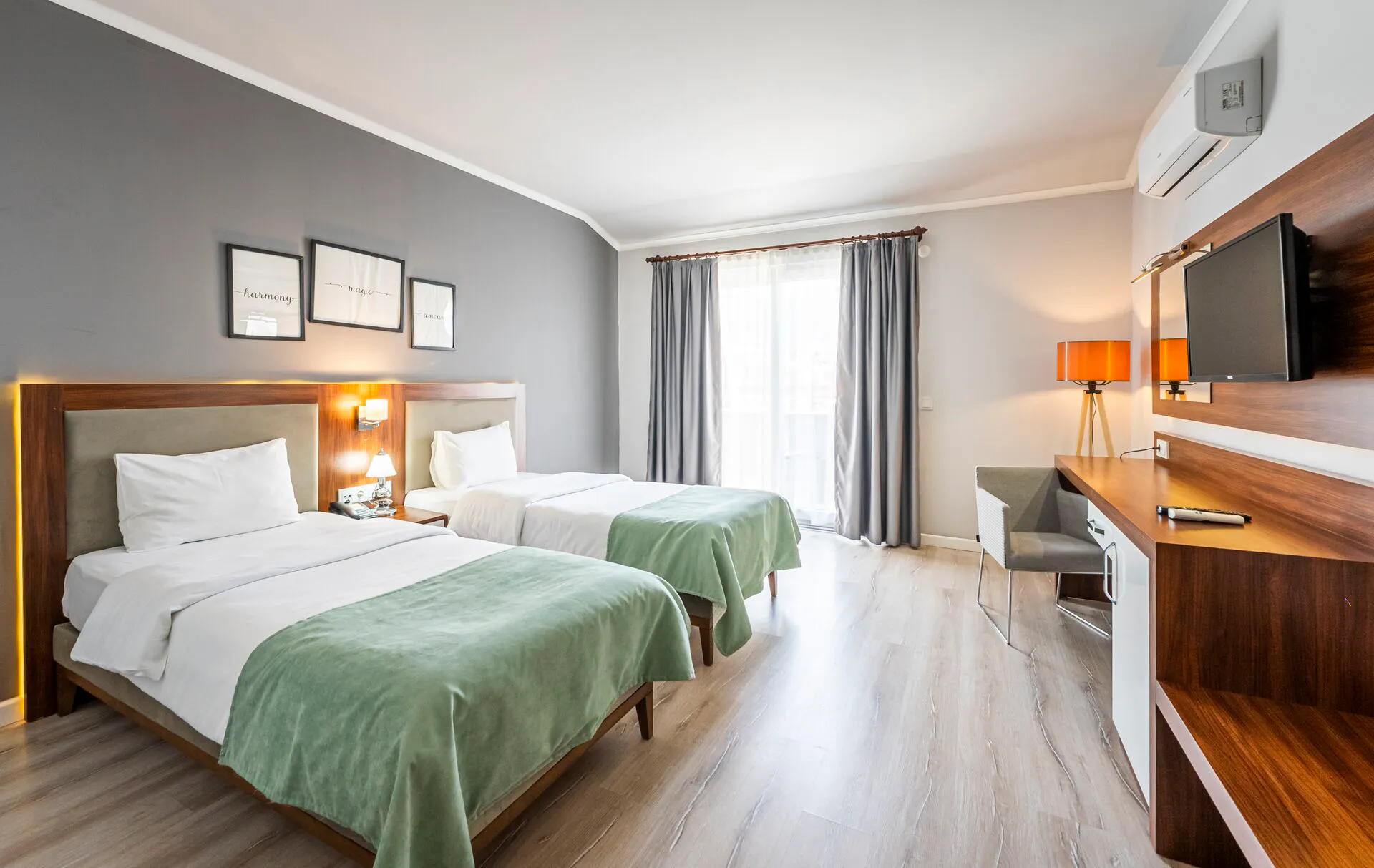 HMA Hotel & Suites - rooms