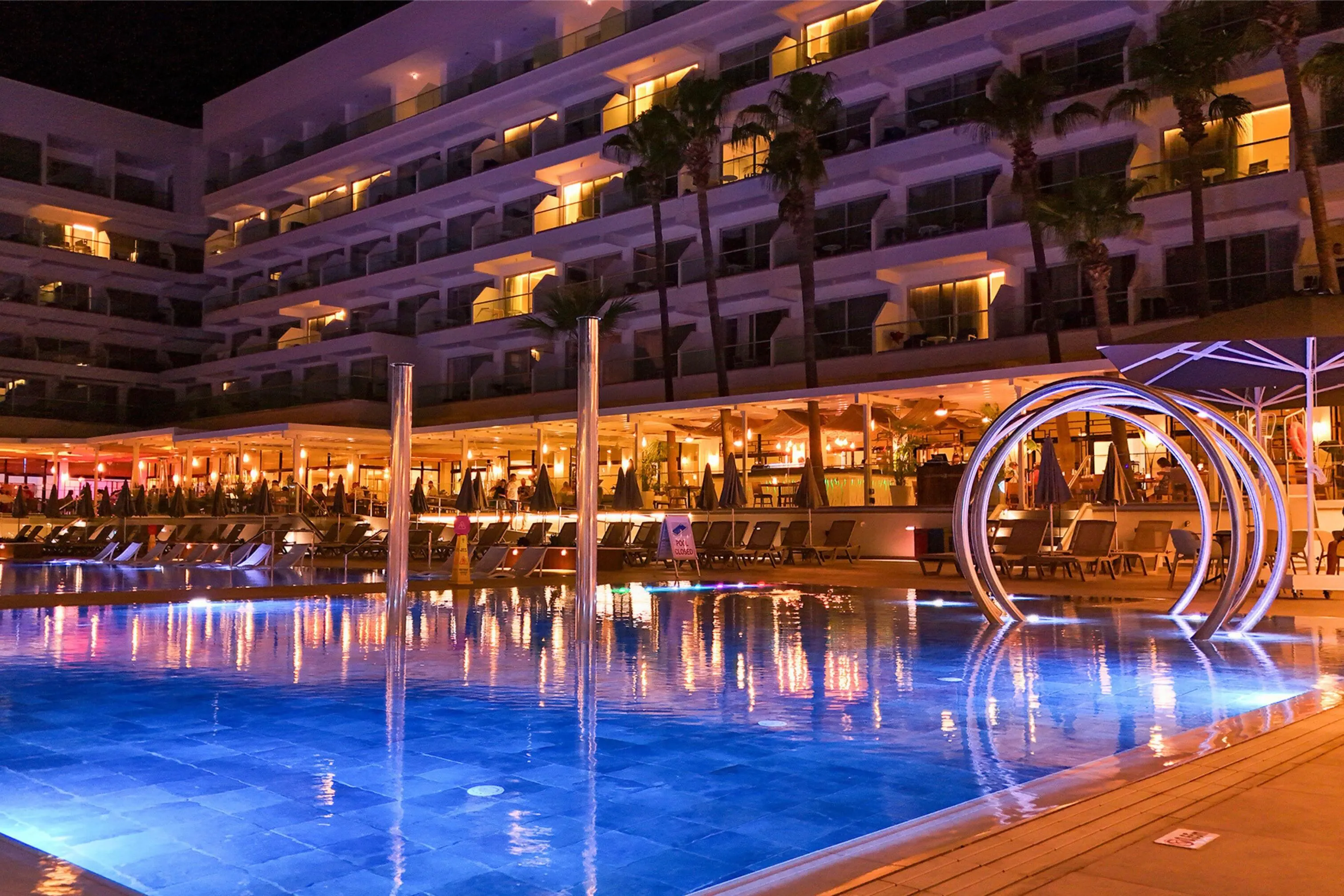 Cavo Maris Beach - pool