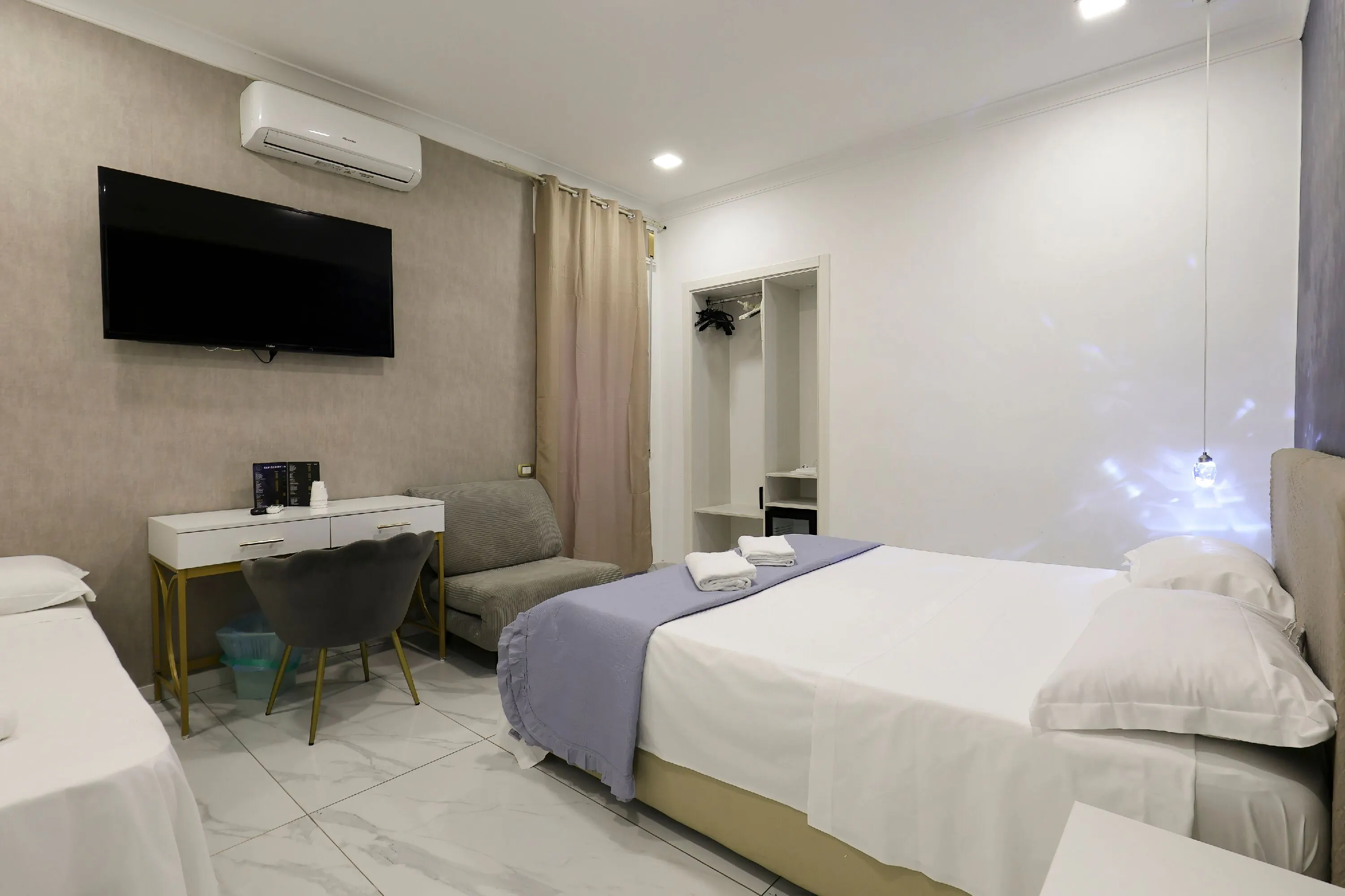 La Pace - rooms