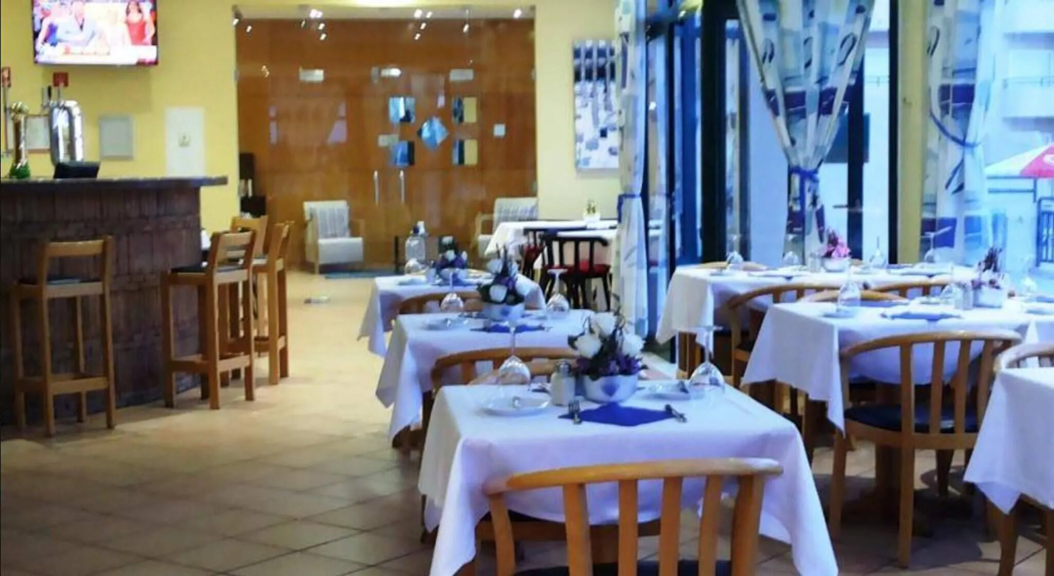 Plaza Real - foodAndBeverage