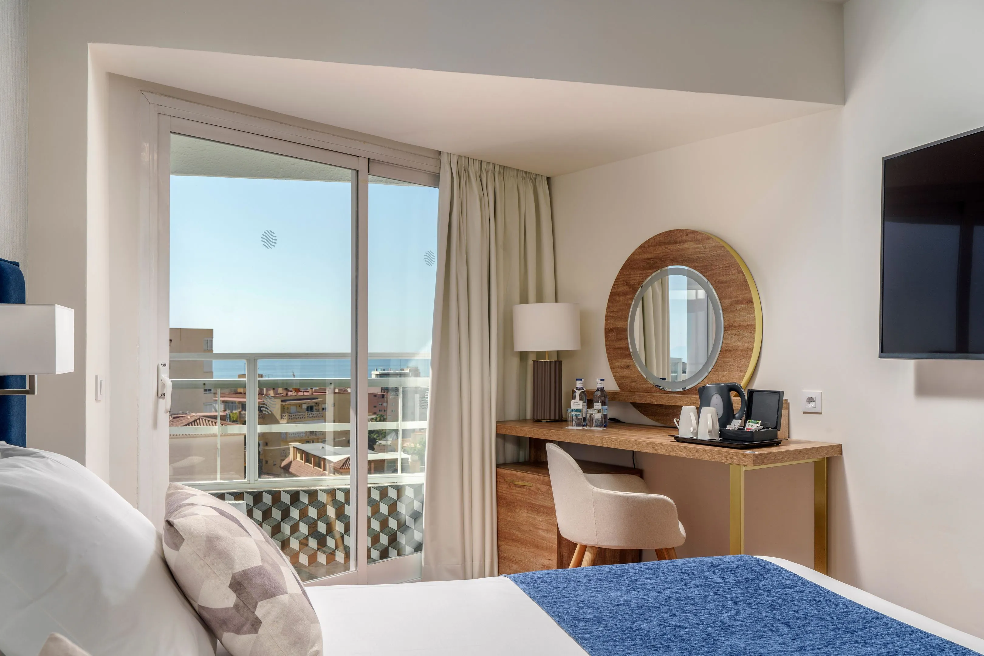 Hotel Costa Malaga by Pierre Vacances - rooms
