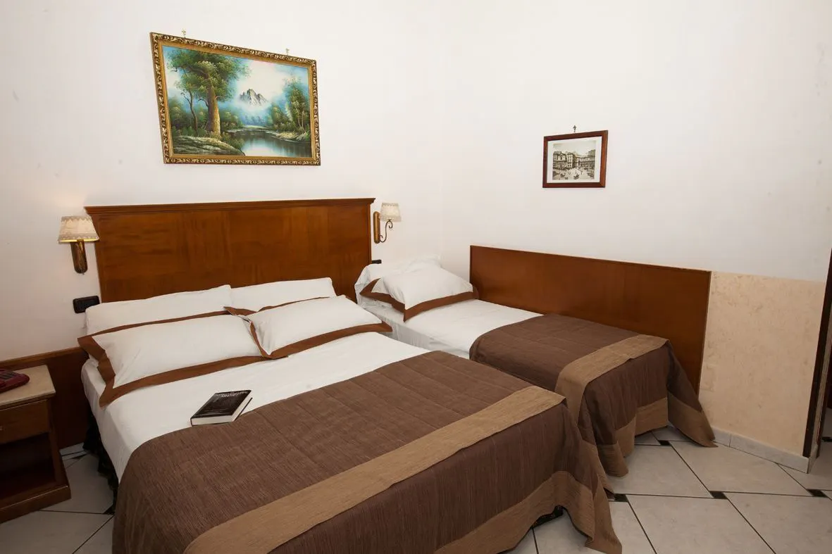 Hotel Garibaldi - rooms