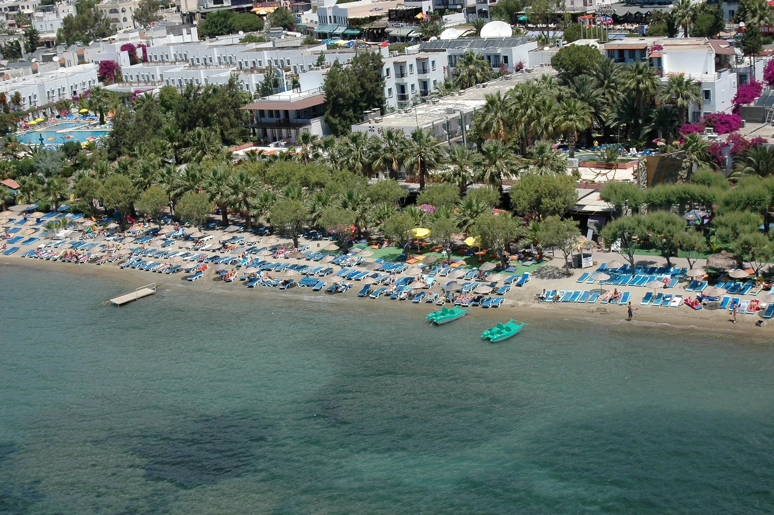 Sami Beach - exterior