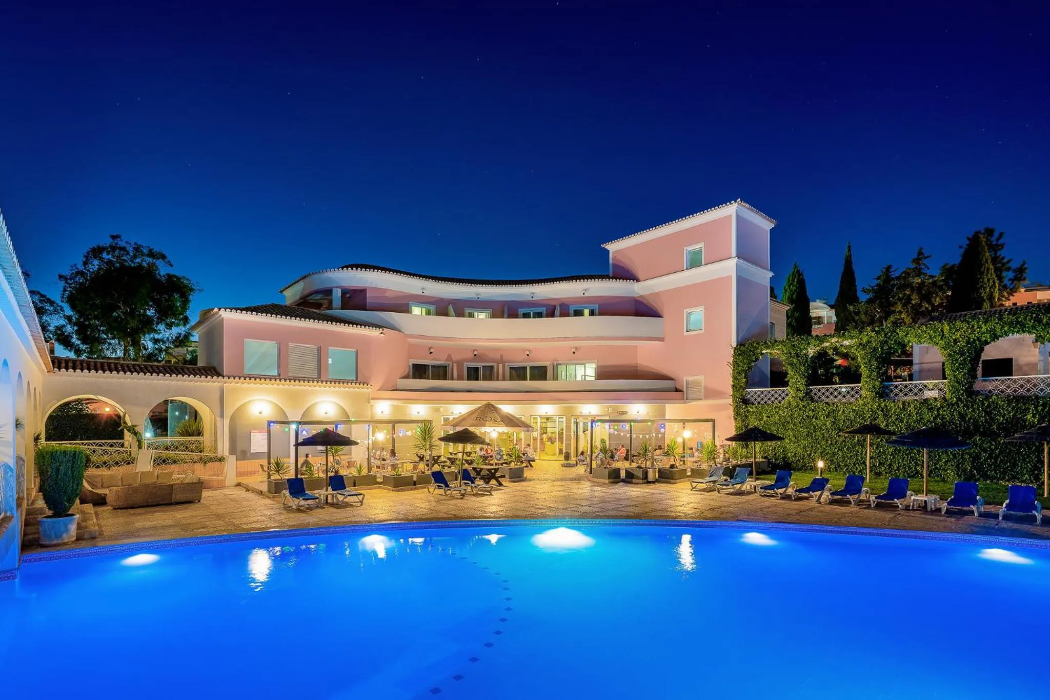 Clube VilaRosa - pool