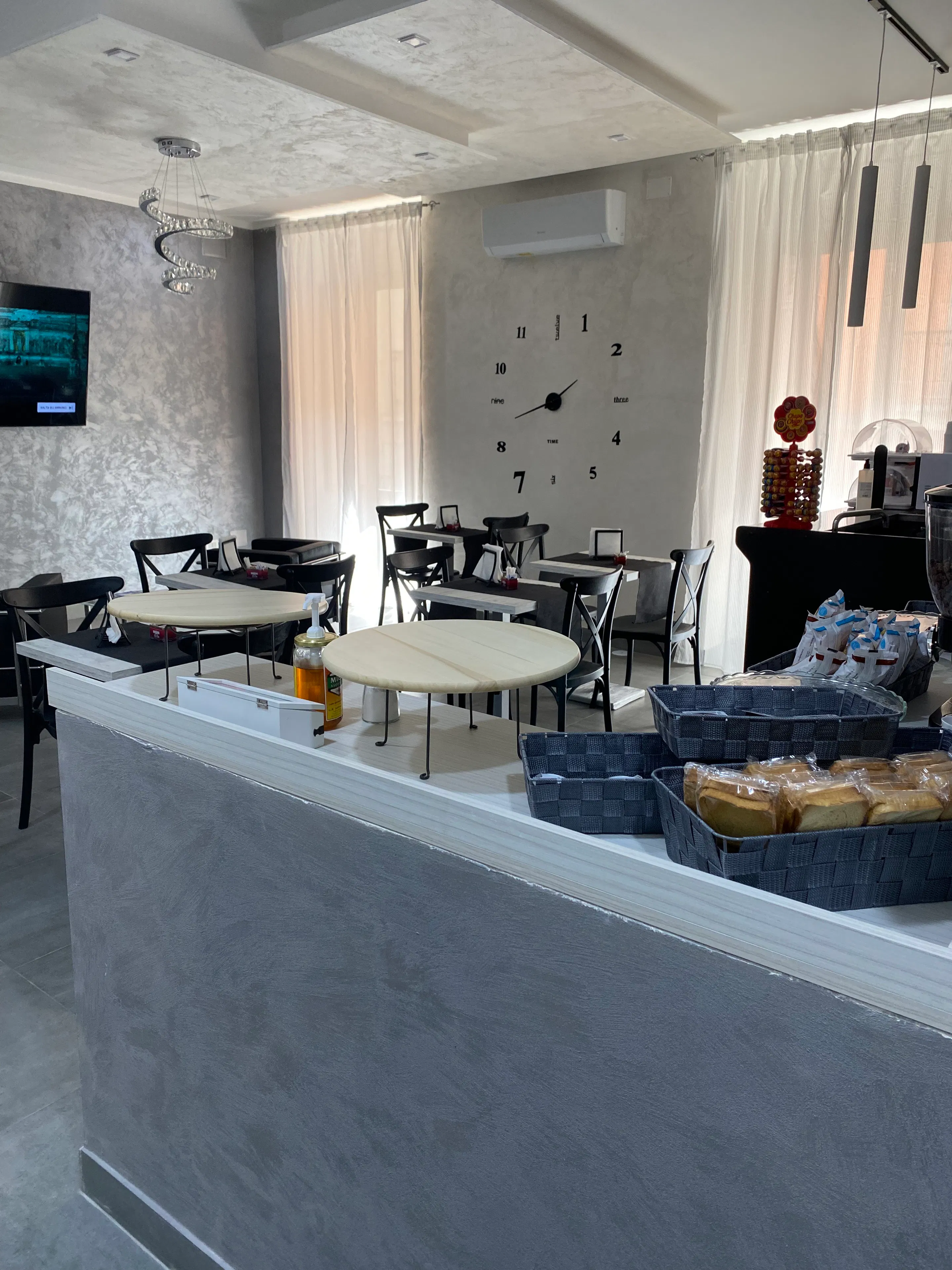 Hotel Poker - foodAndBeverage