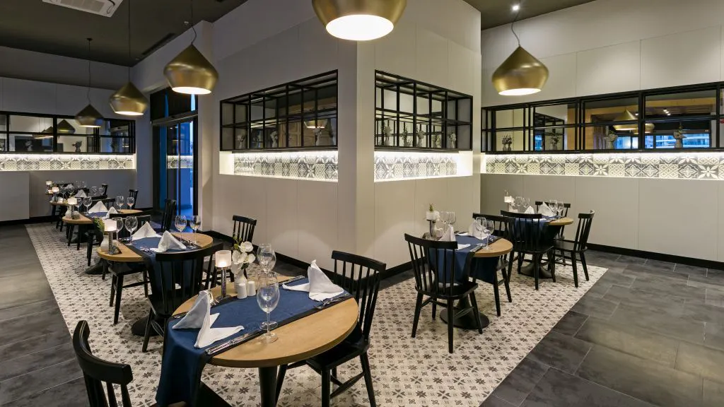 Wind of Lara - foodAndBeverage