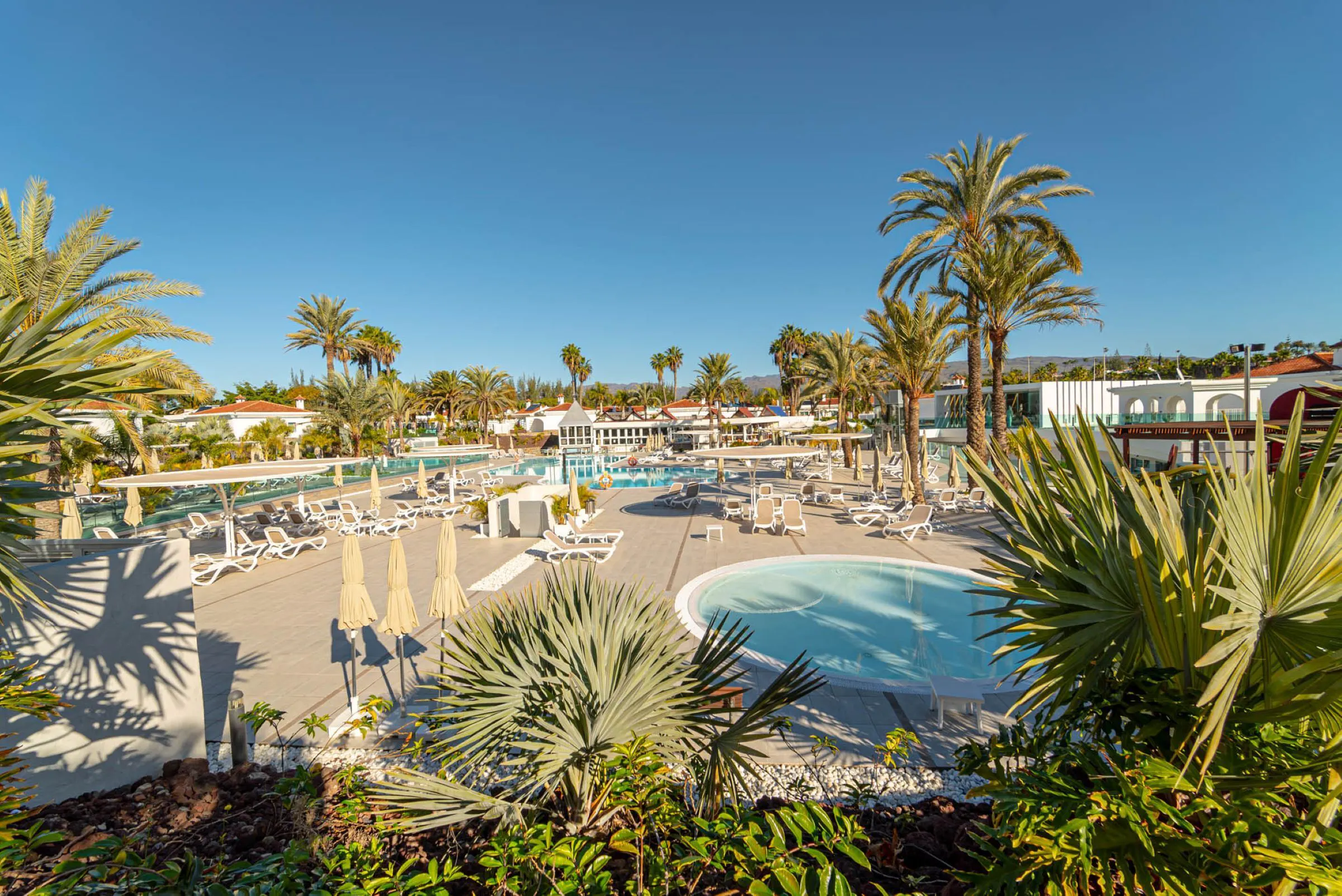 Hotel LIVVO Dunagolf Suites - pool