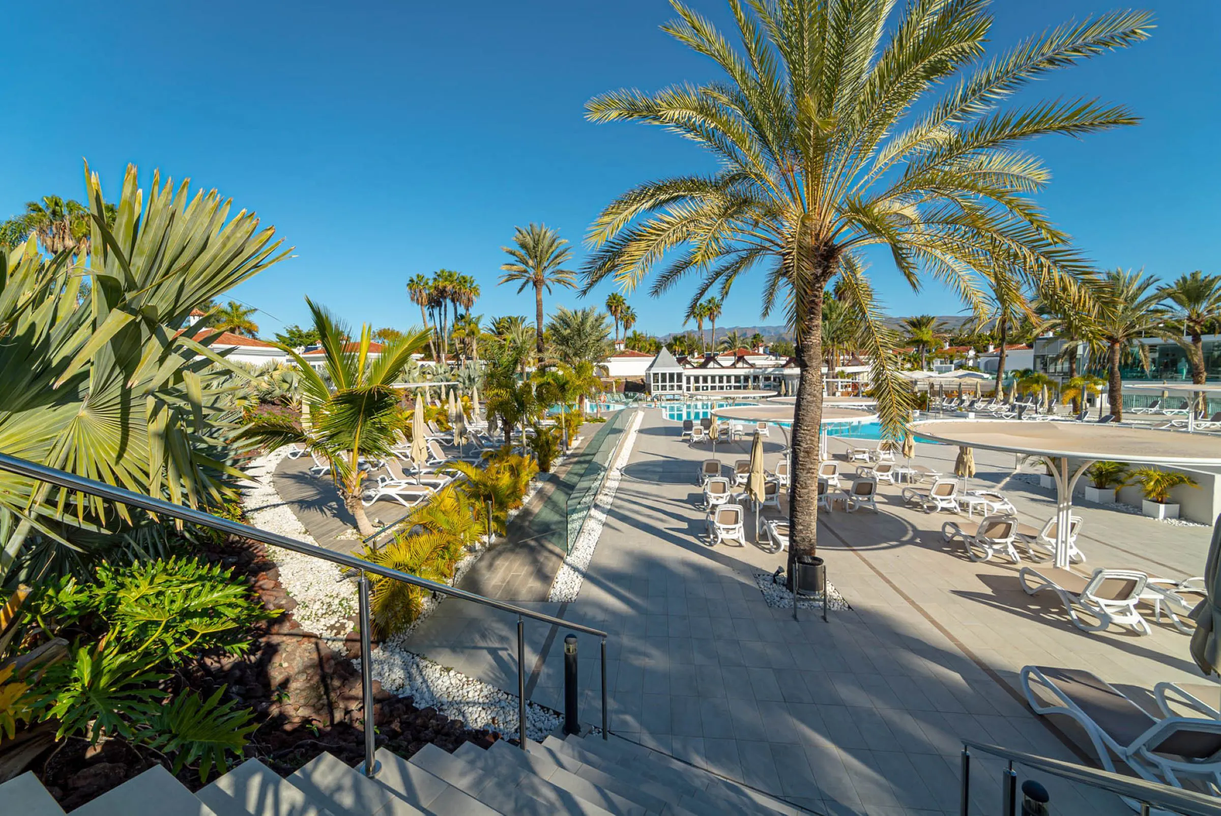 Hotel LIVVO Dunagolf Suites - pool