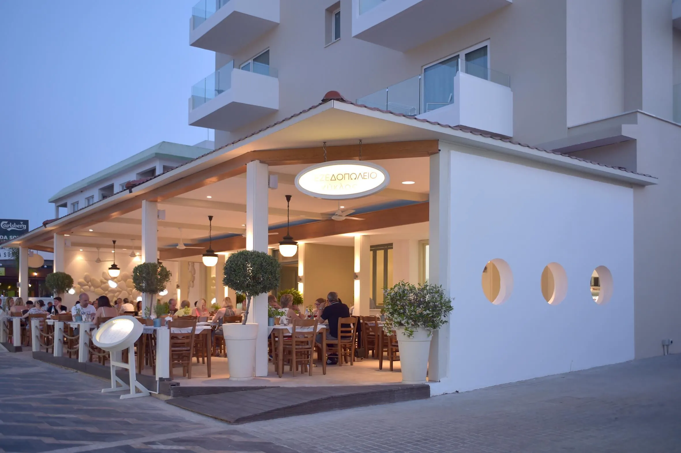 Sunrise Jade Hotel - foodAndBeverage