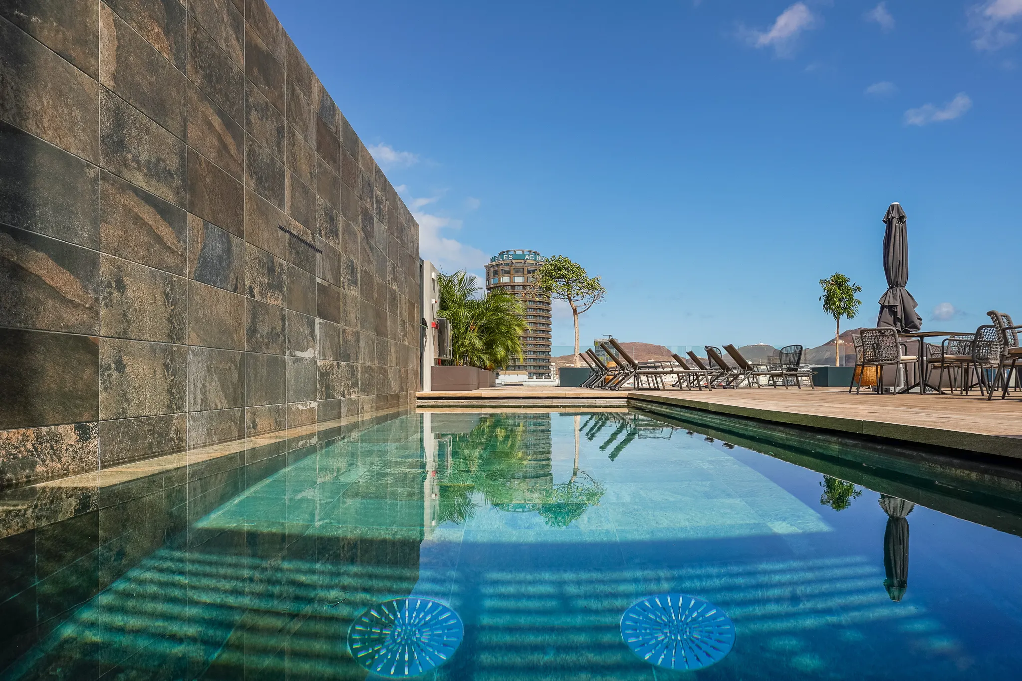 Hotel LIVVO Lumm - pool