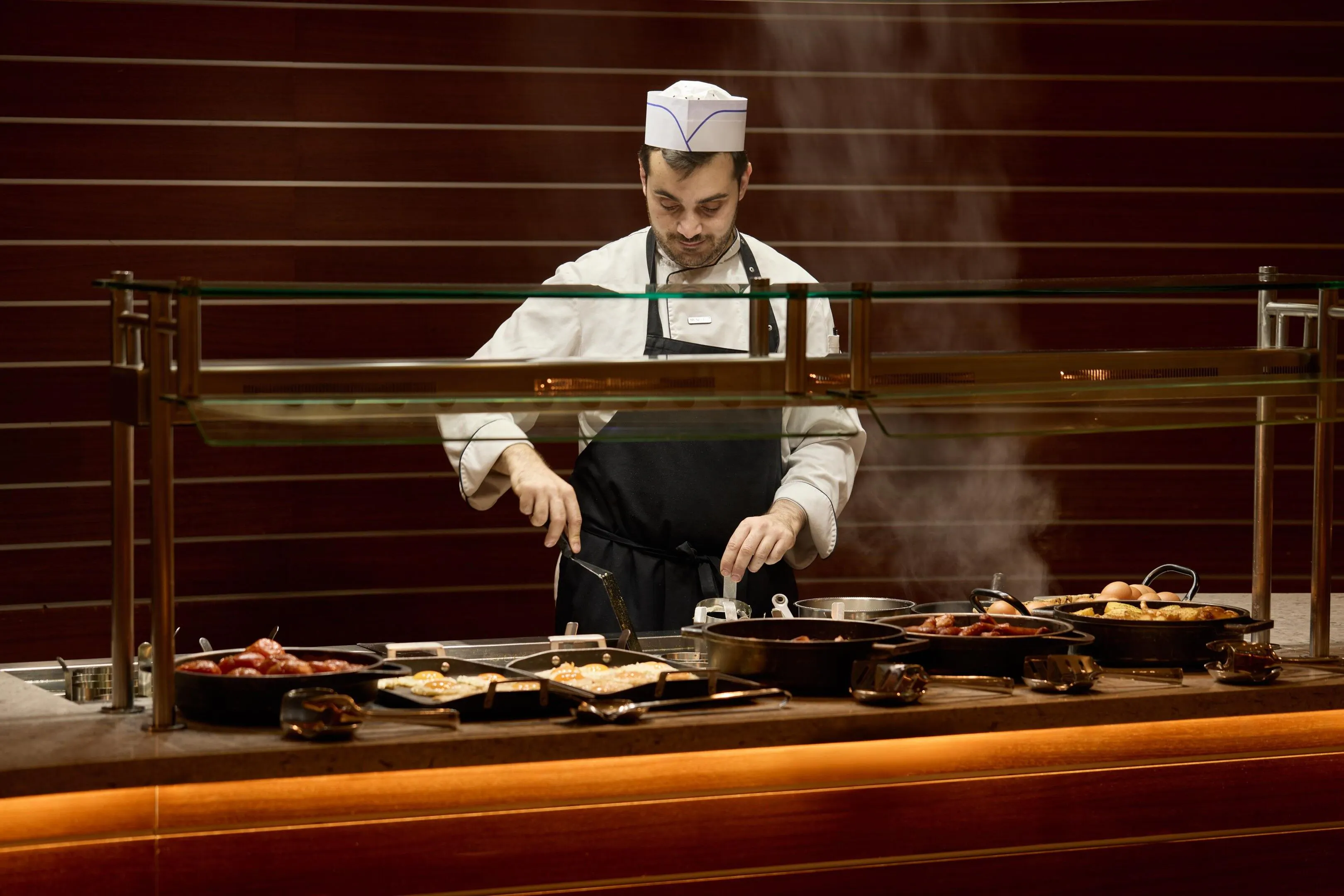 Hotel Mediterranean Beach - foodAndBeverage