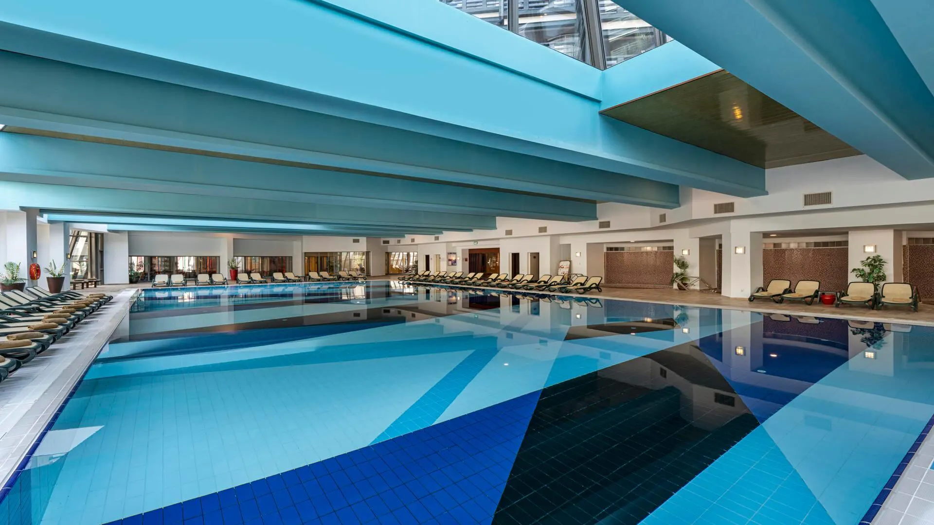 Limak Lara Deluxe Hotel & Resort - pool