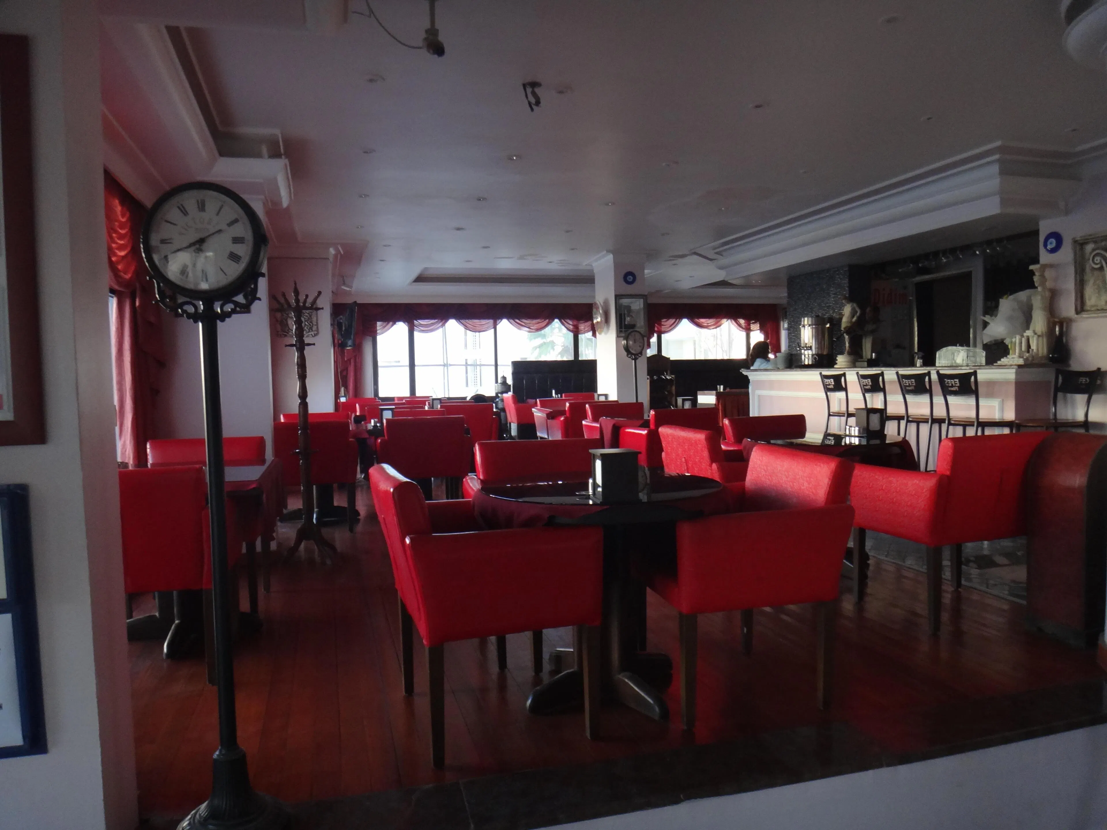 Temple Hotel - foodAndBeverage