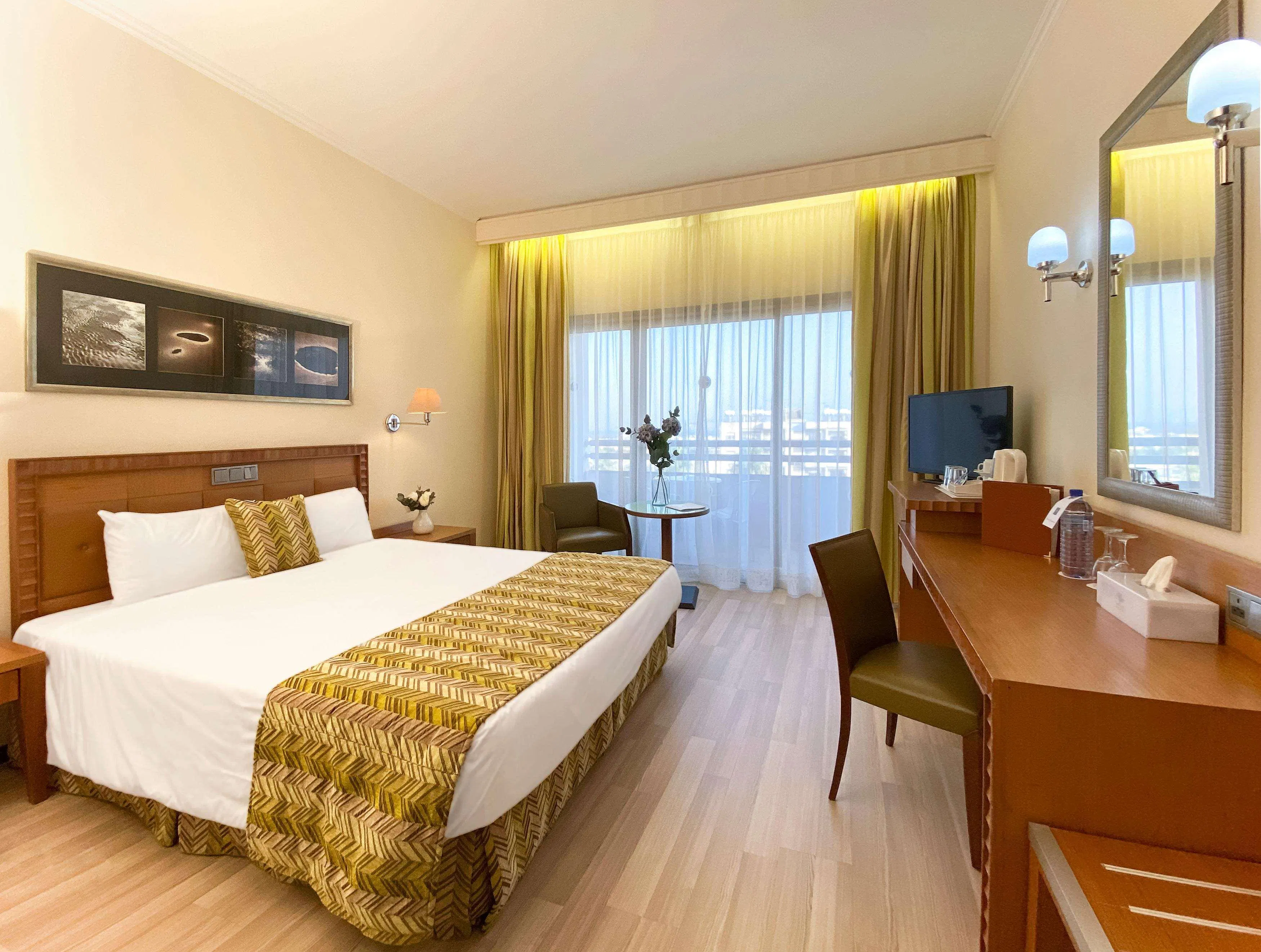 Ajax Hotel - rooms