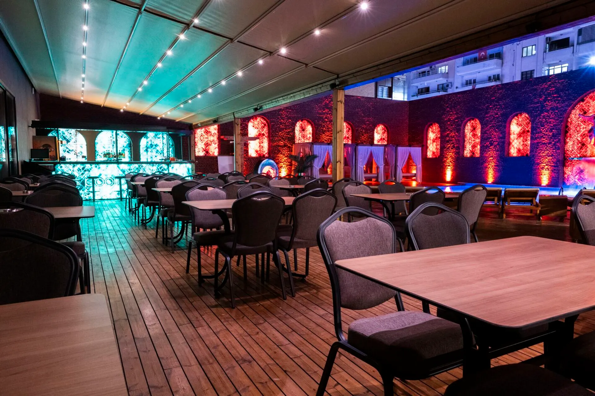Duqqan Deluxe Hotel - foodAndBeverage