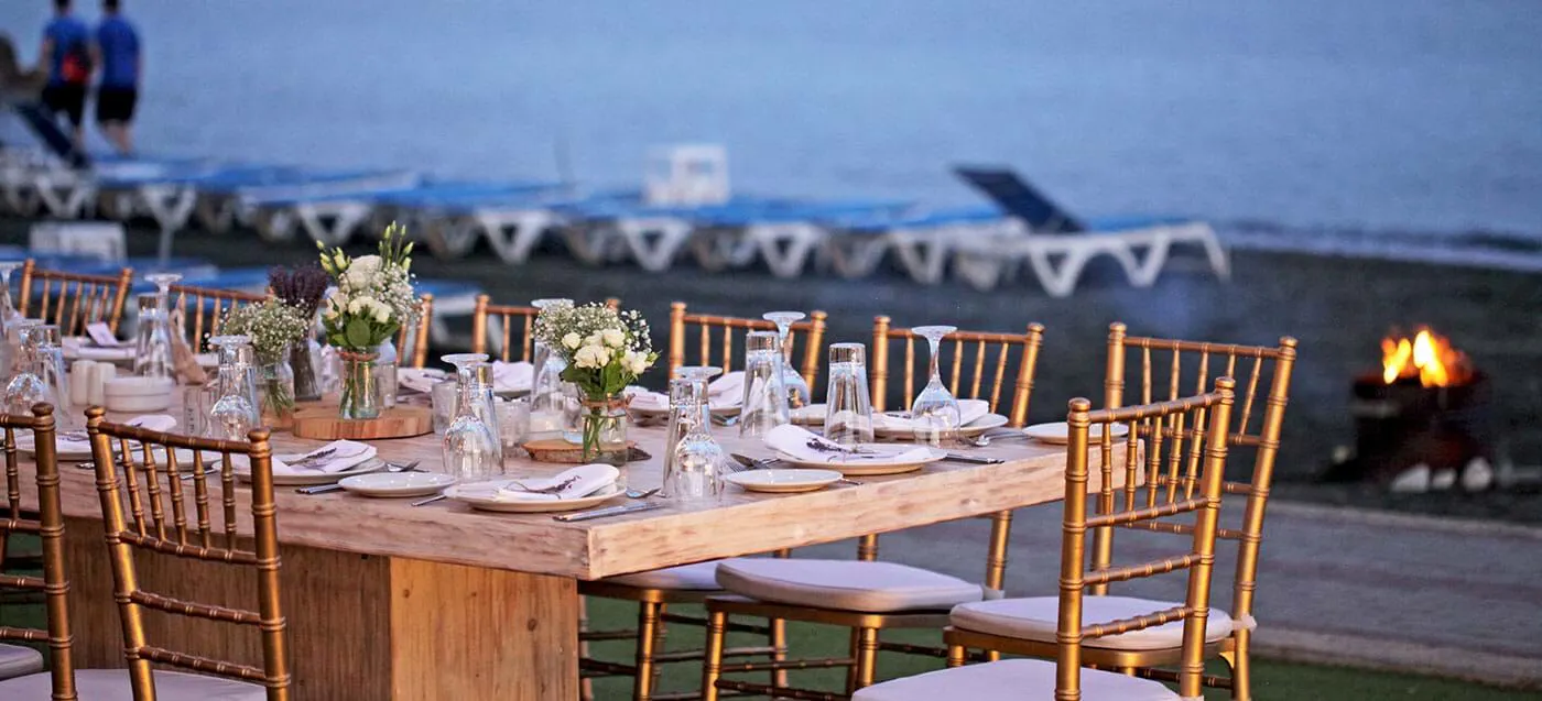 Poseidonia Beach Hotel - foodAndBeverage