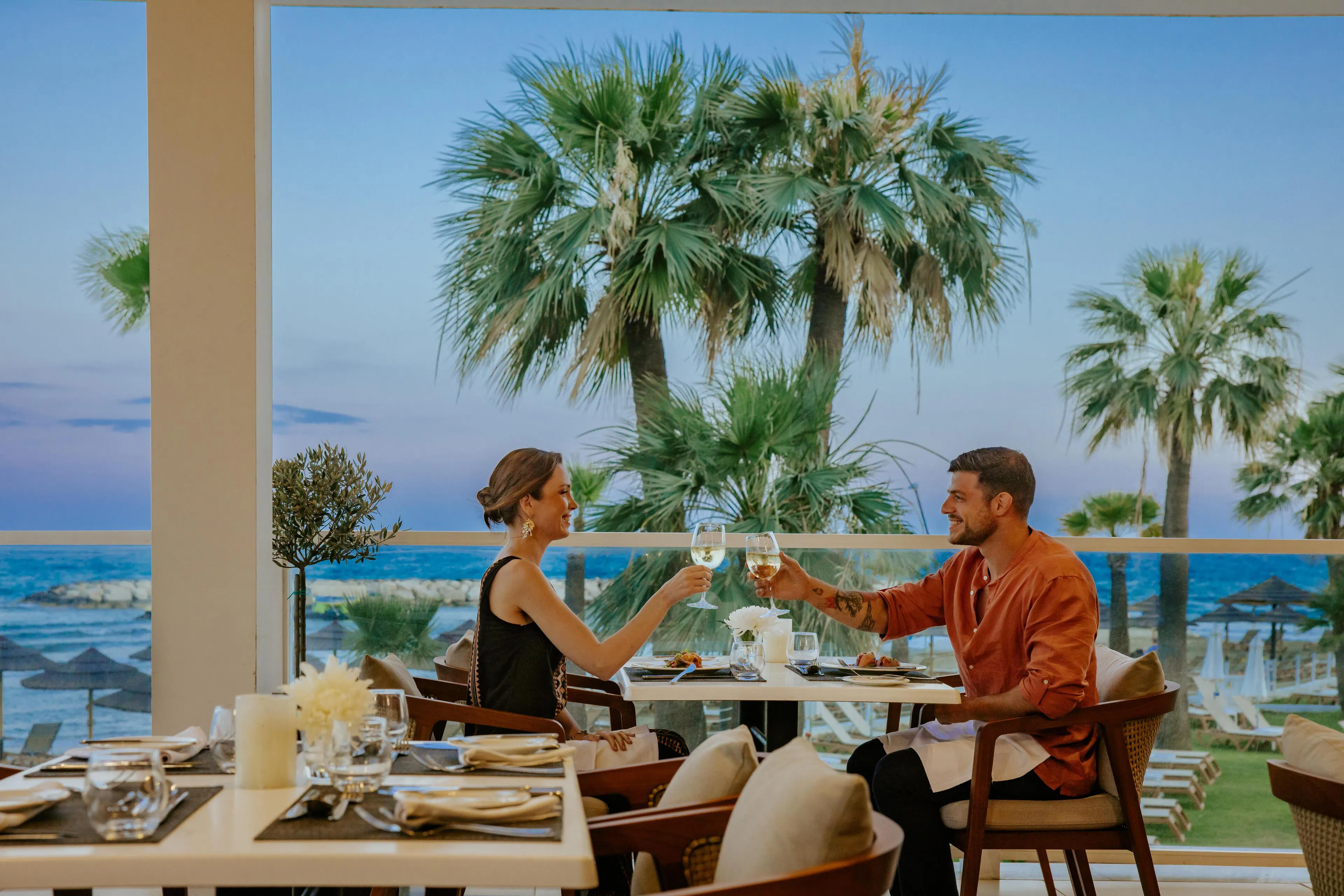 Golden Bay Beach Hotel - foodAndBeverage