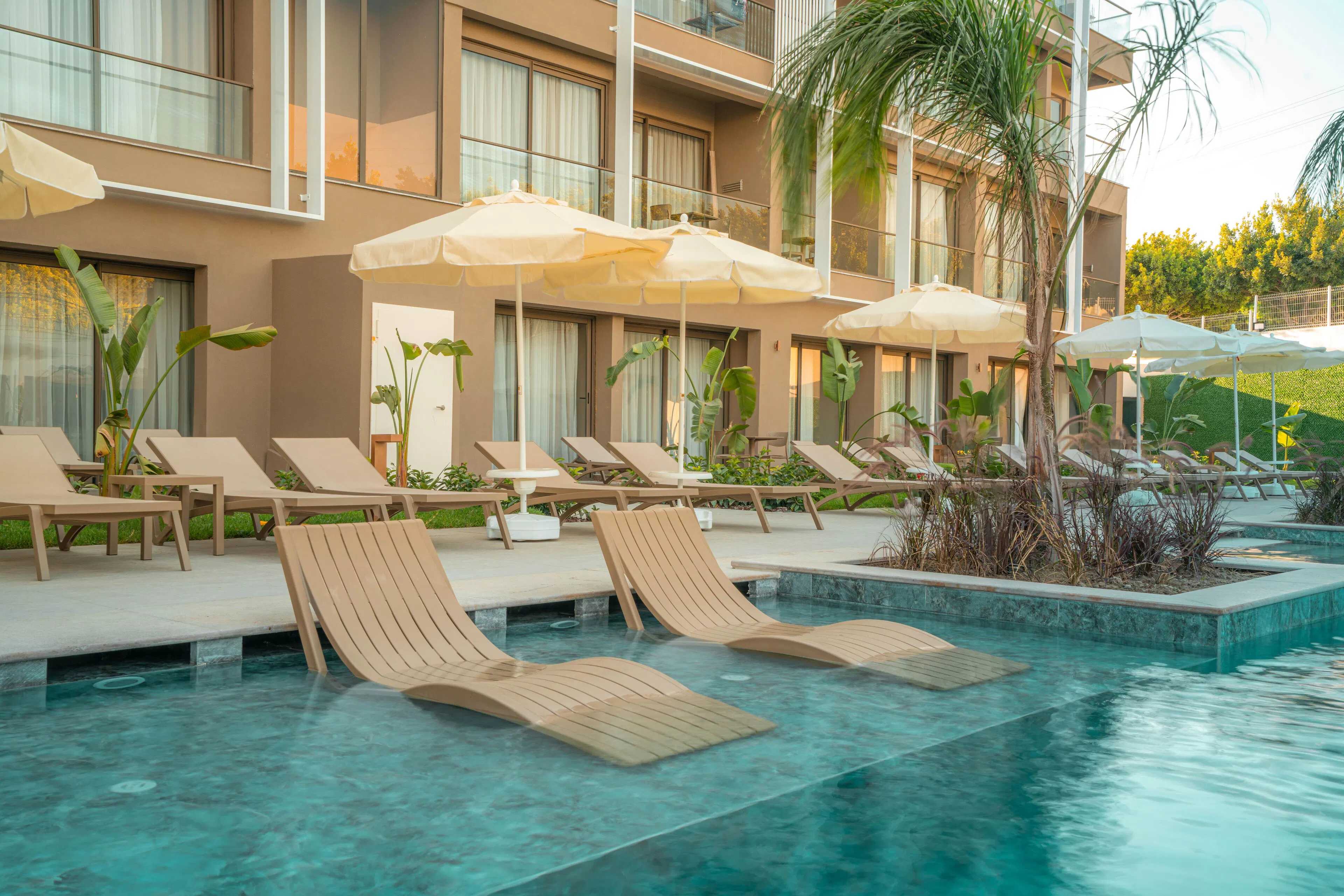 Prive Suite Side & Spa Hotel - pool