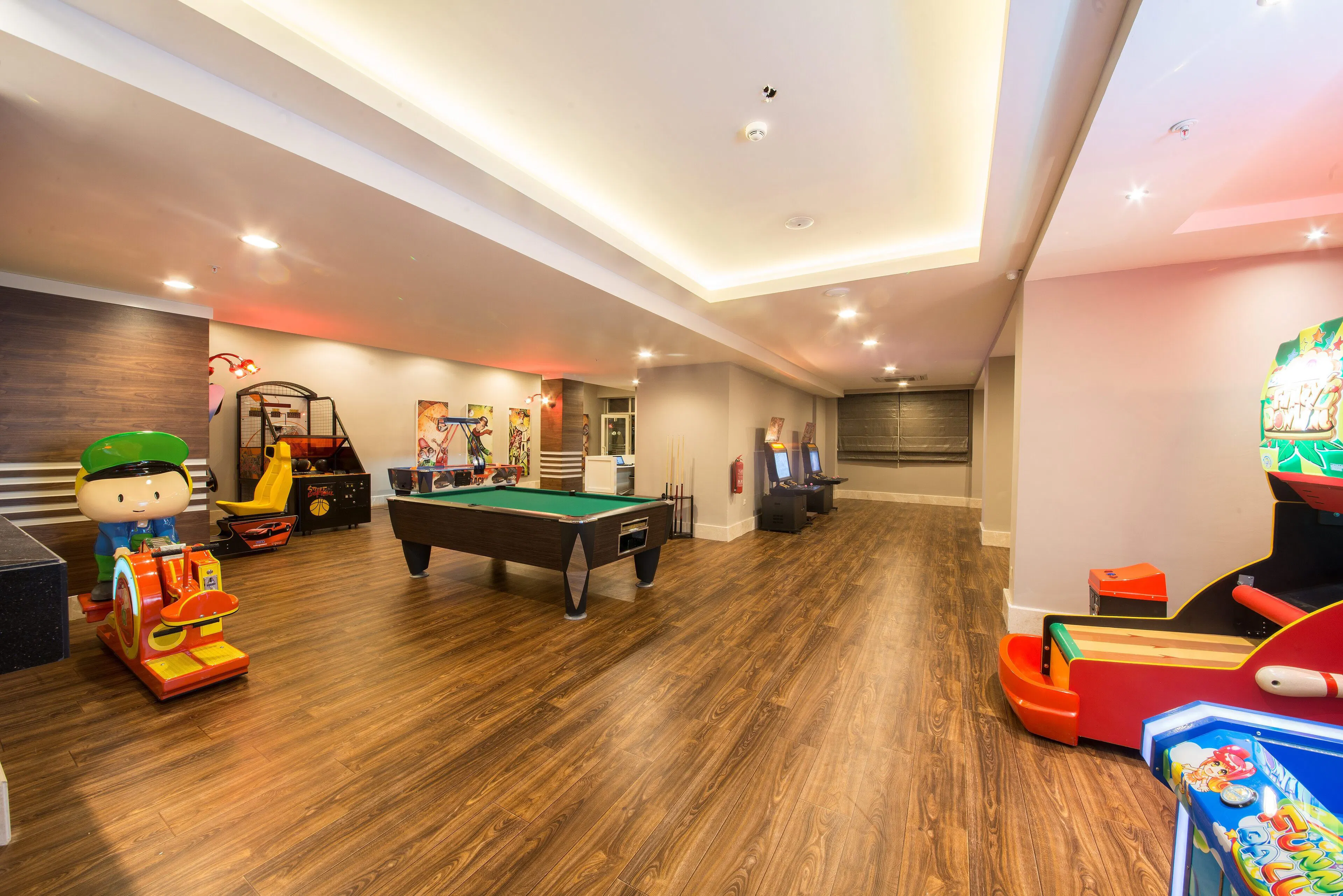 Wyndham Garden Lara - entertainment