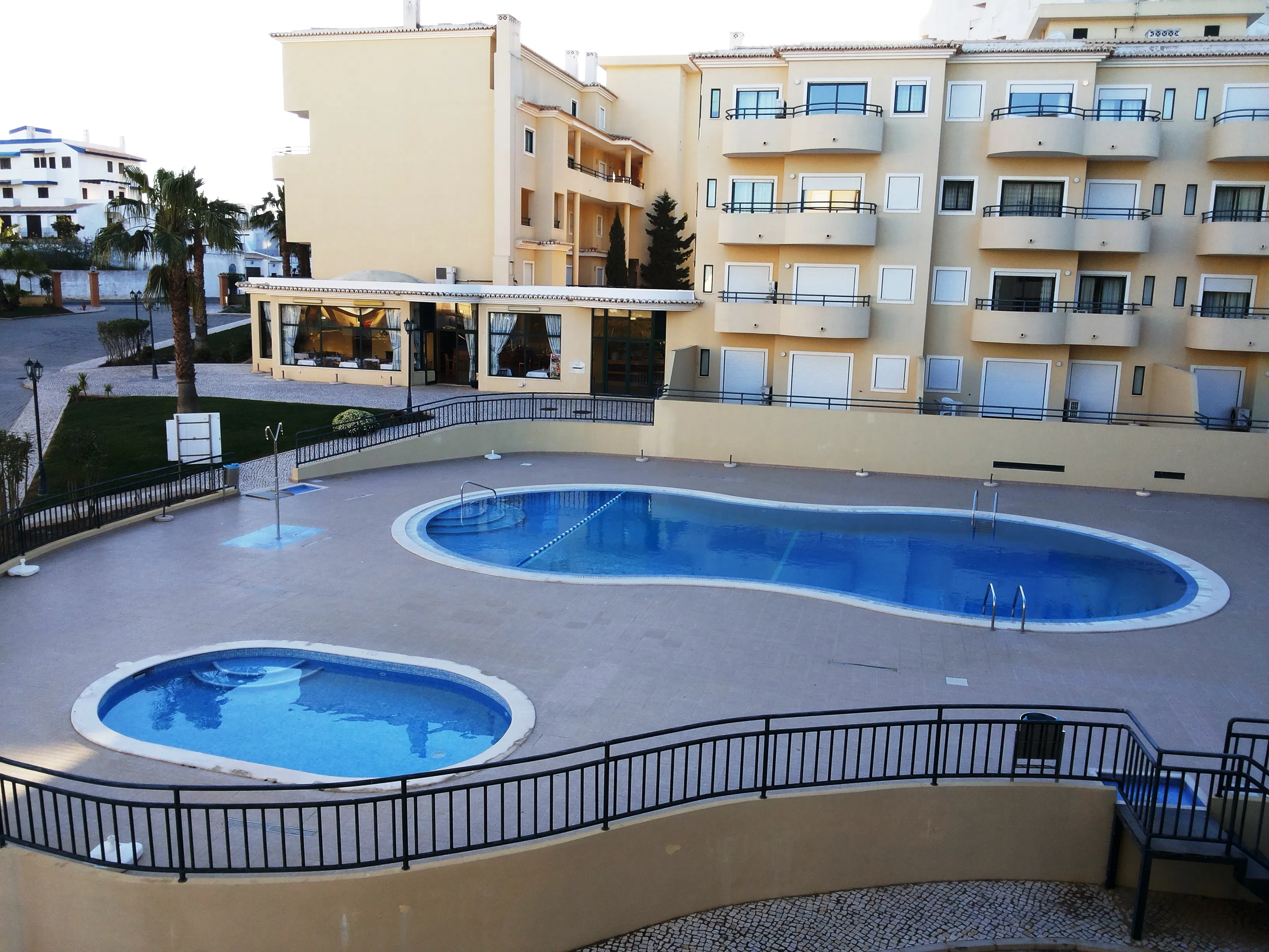 Plaza Real - exterior