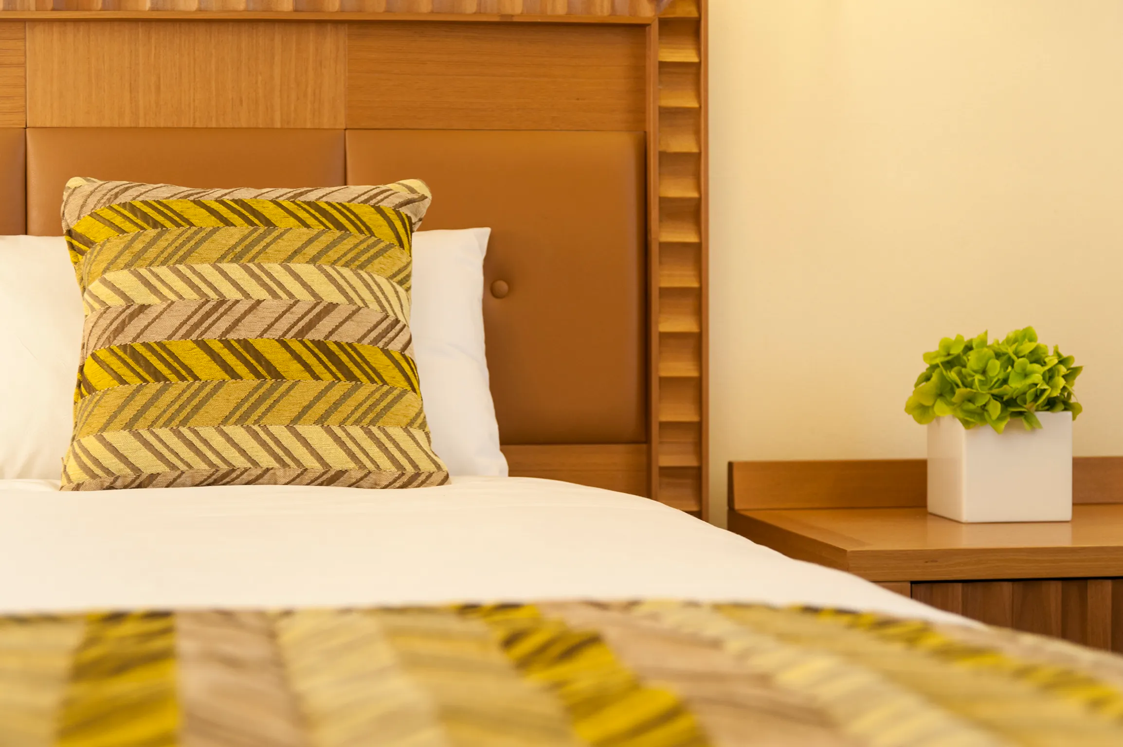 Ajax Hotel - rooms