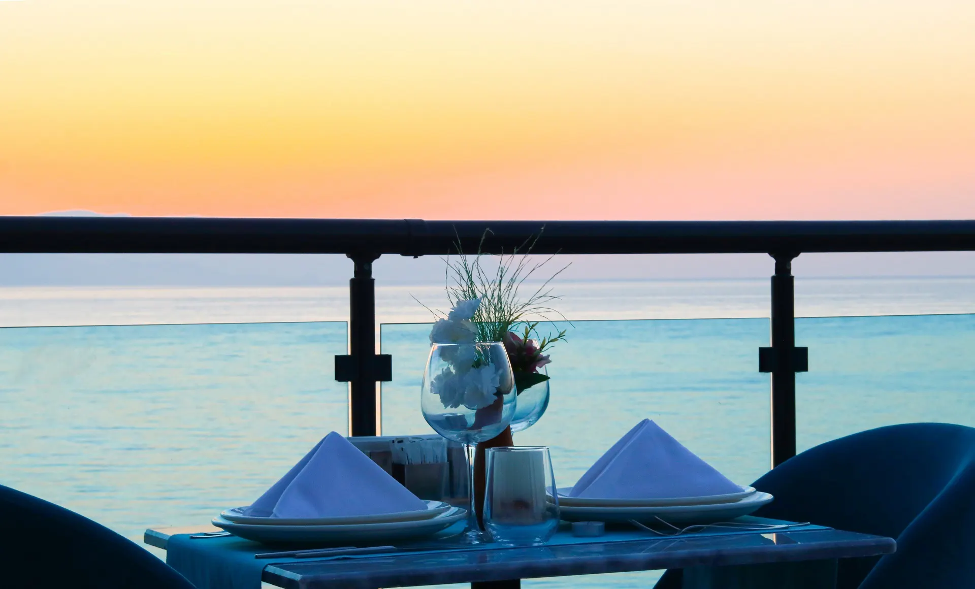 Signature Blue Resort - foodAndBeverage