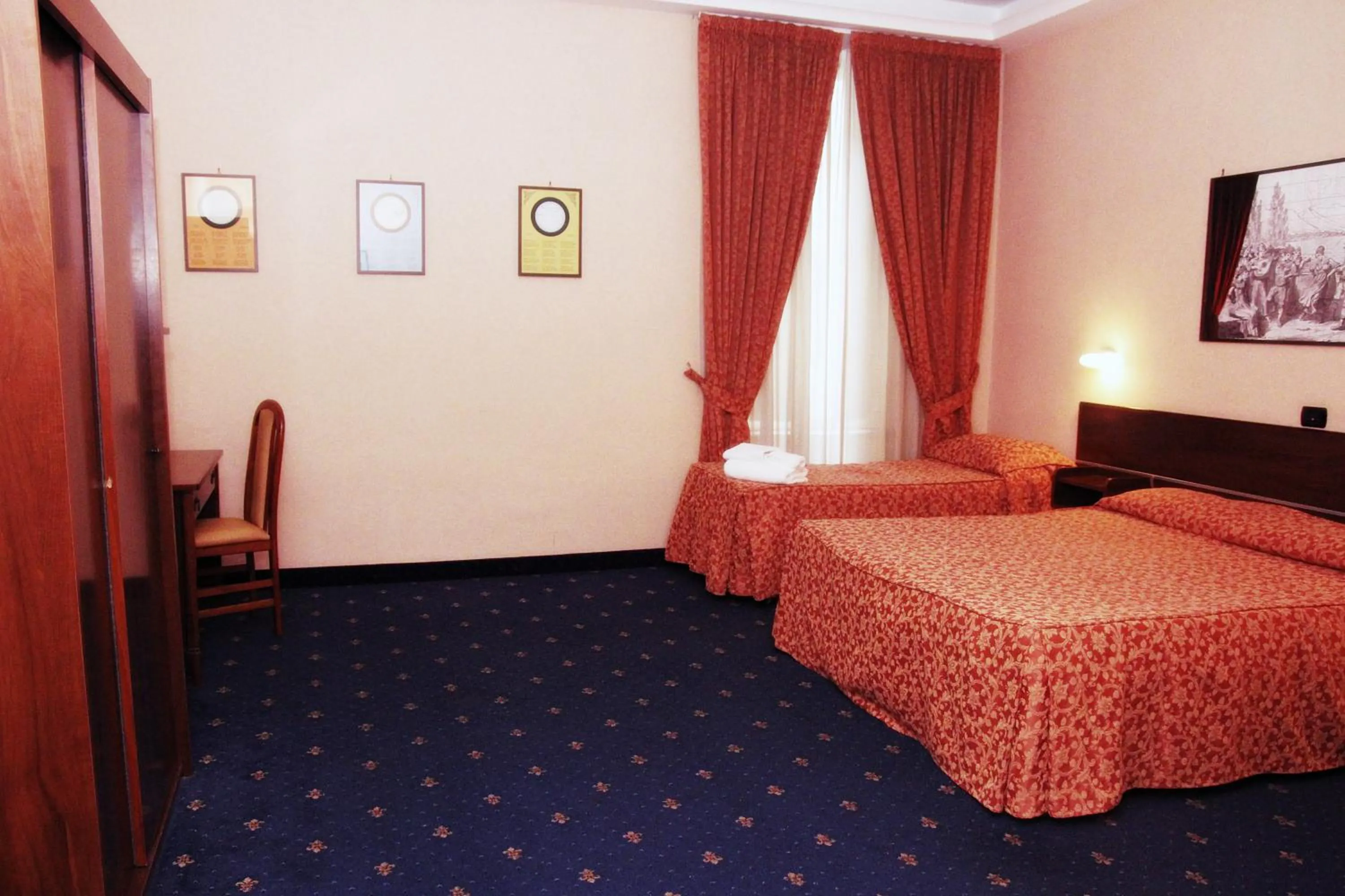 Luna Rossa - rooms