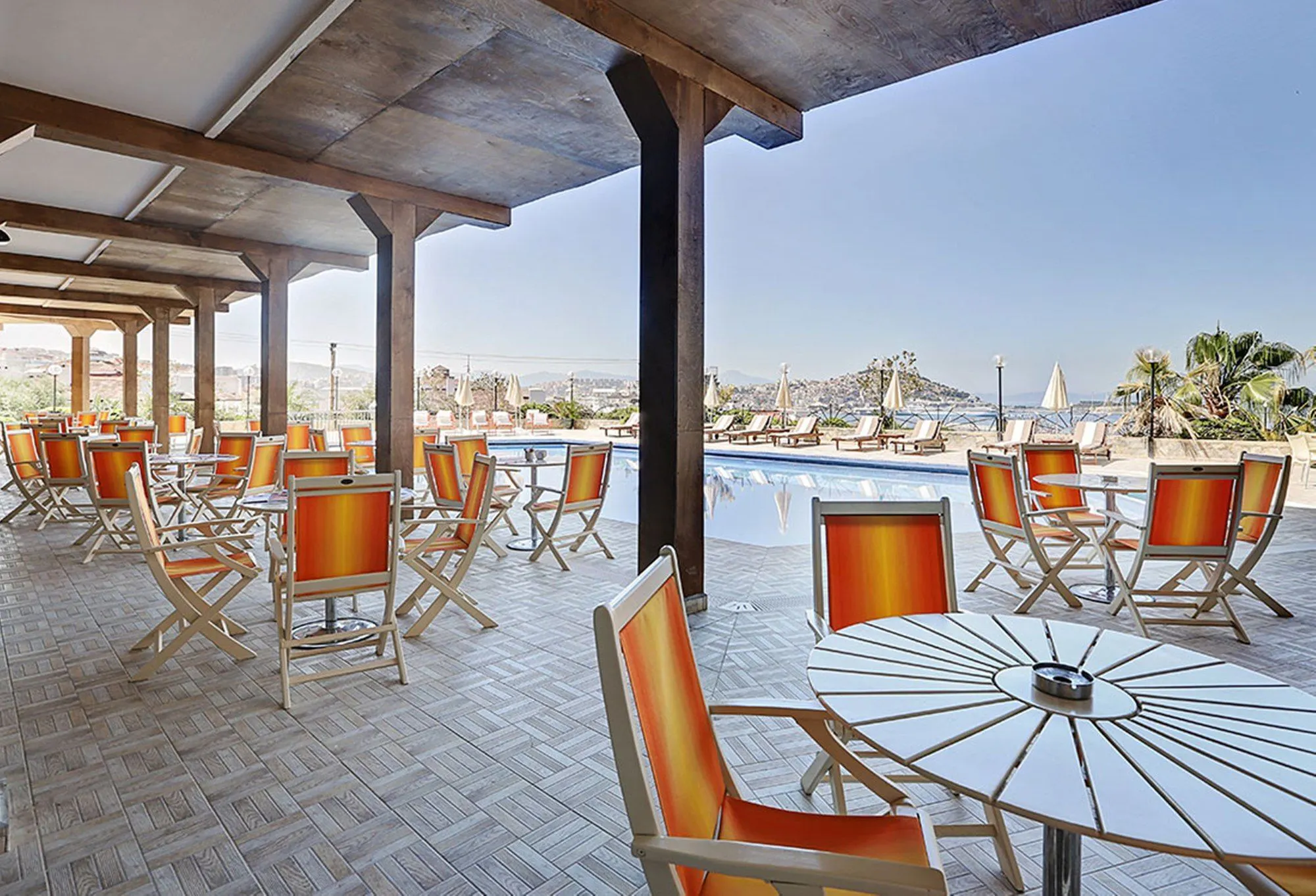 Suhan Seaport Hotel - foodAndBeverage