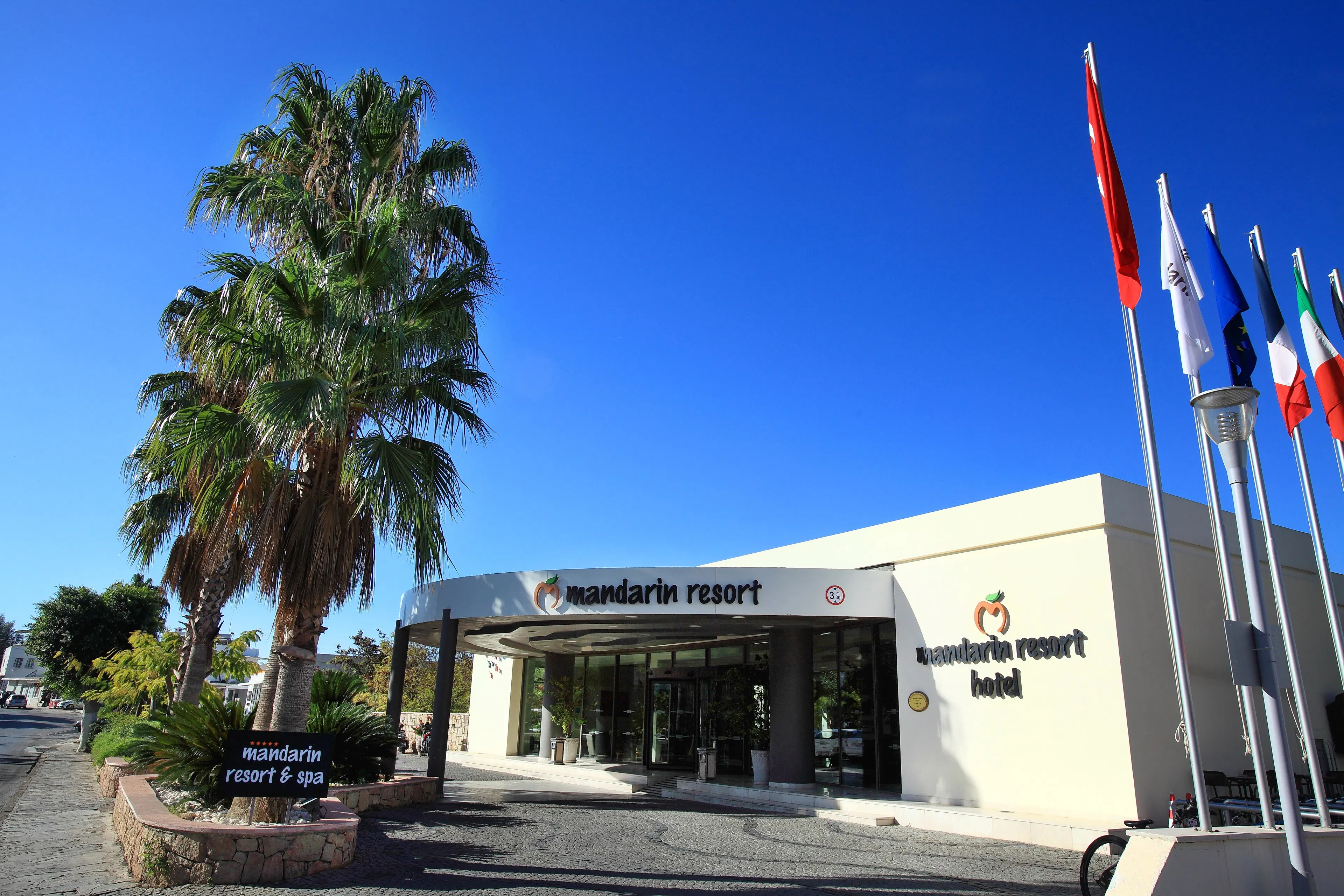 Mandarin Resort - exterior