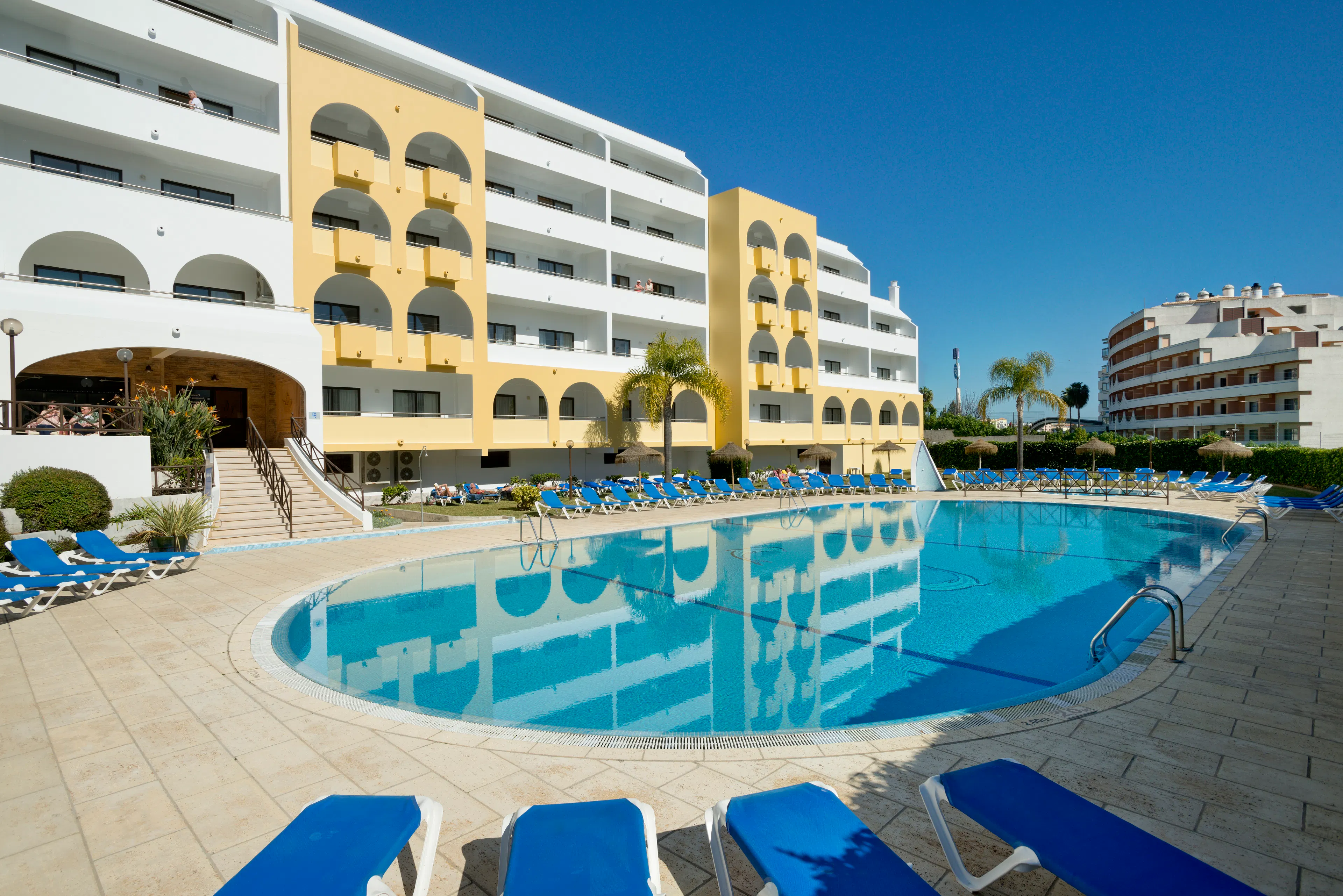 Paladim & Alagoa Mar Aparthotels - pool