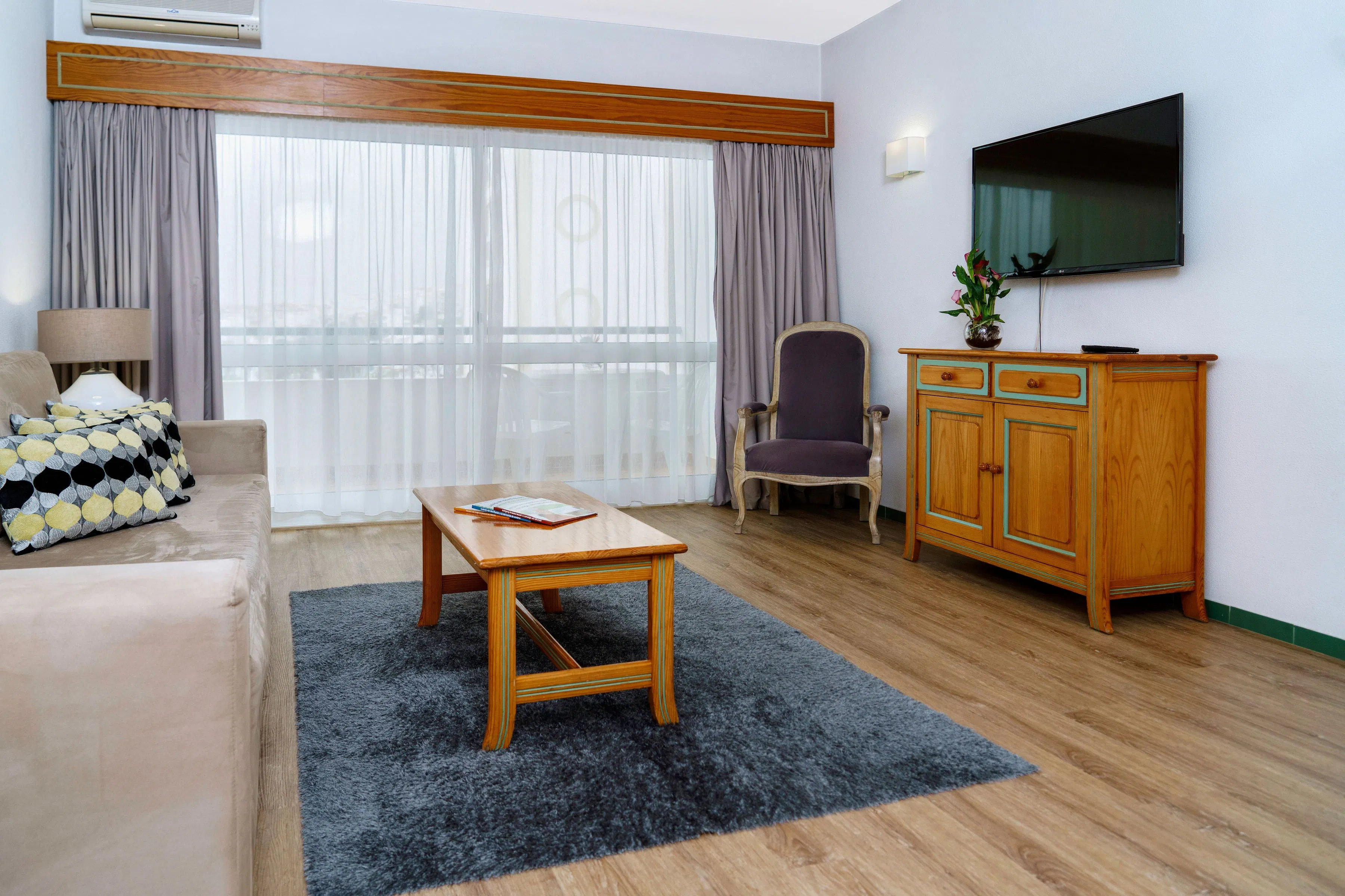 Luna Hotel da Oura - rooms