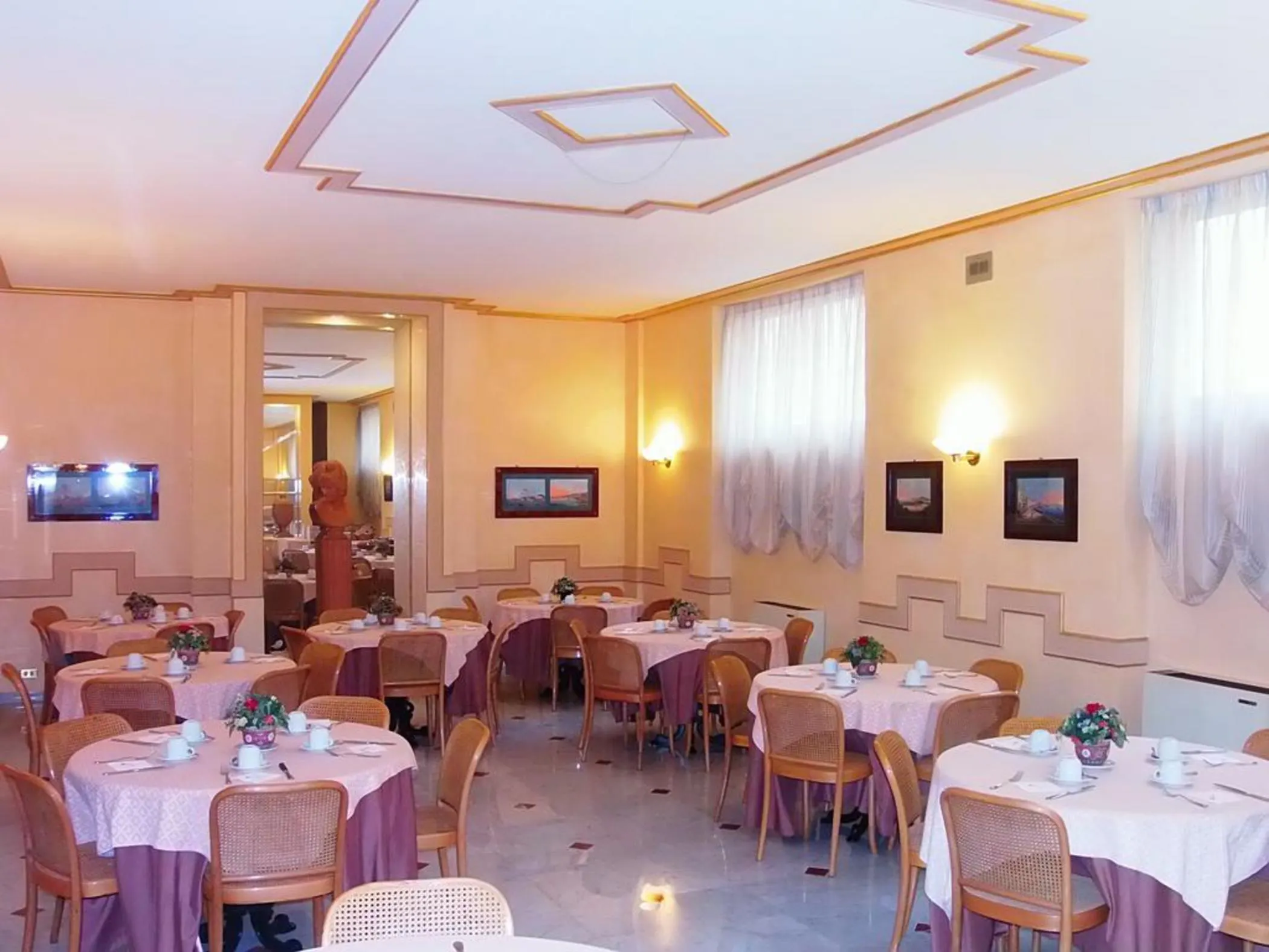 Nuovo Rebecchino - foodAndBeverage