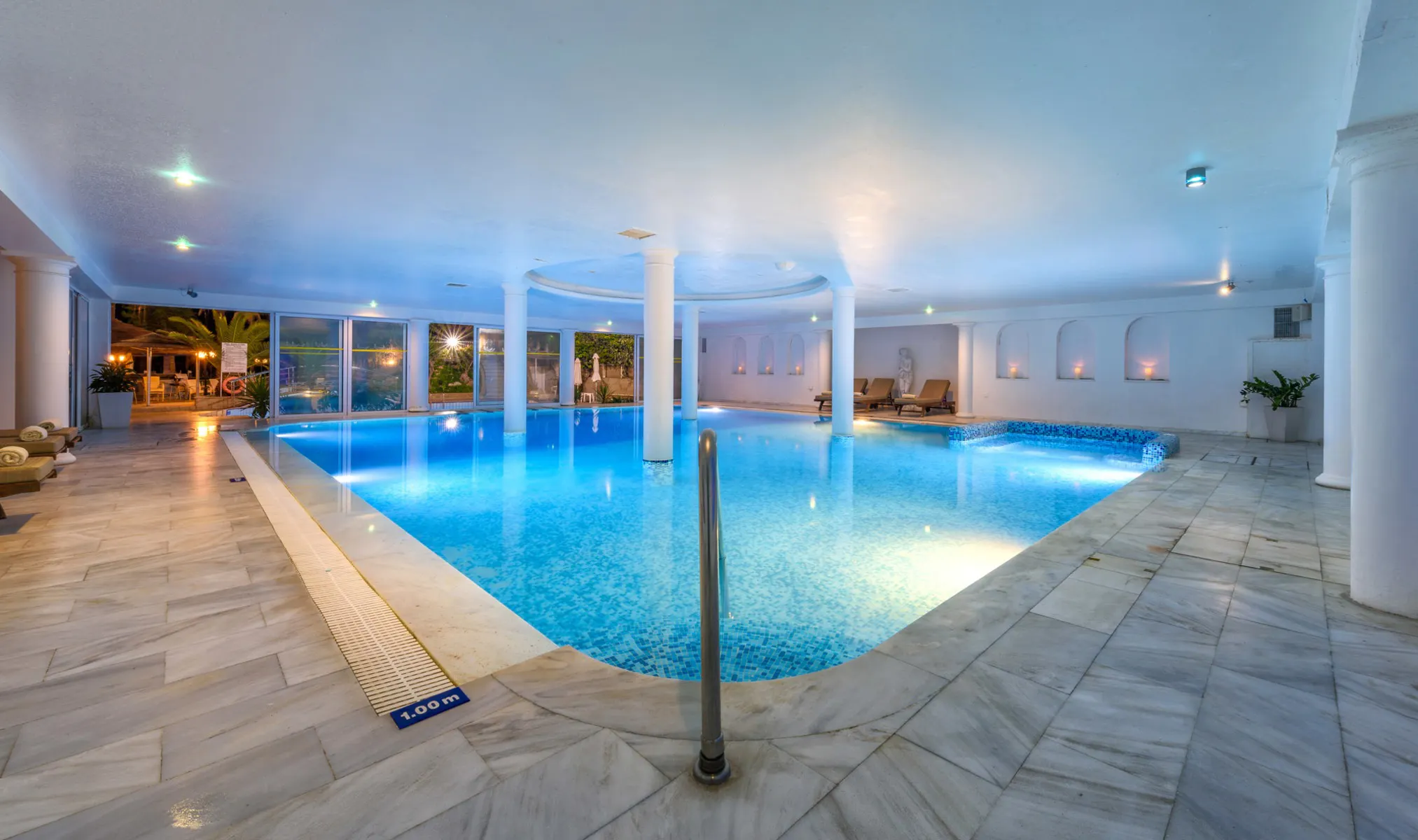 Golden Bay Beach Hotel - pool
