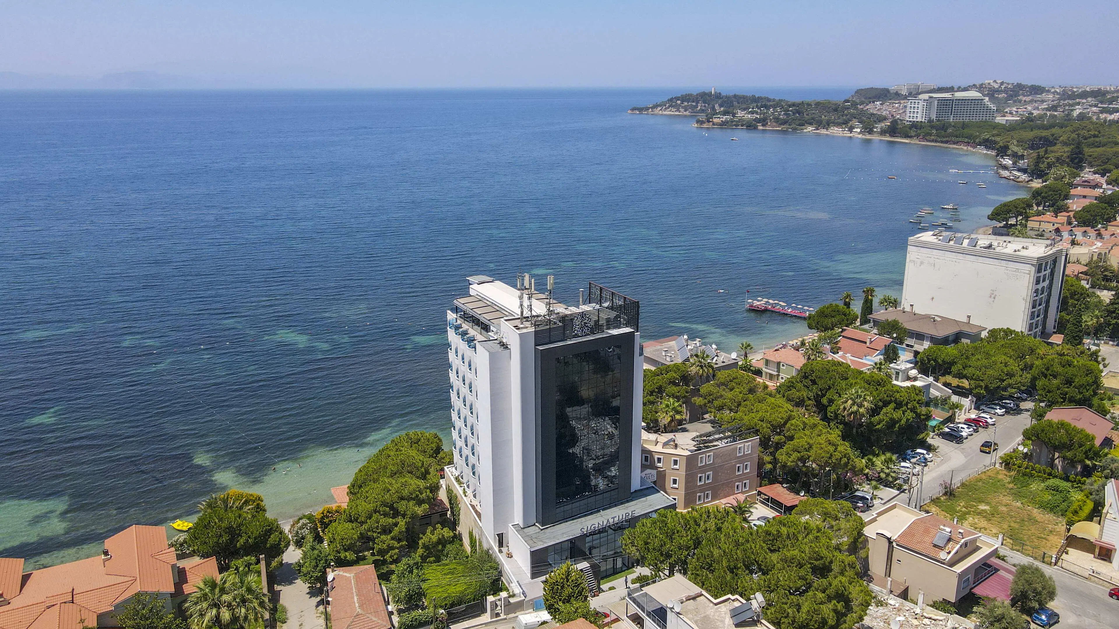 Signature Blue Resort - exterior