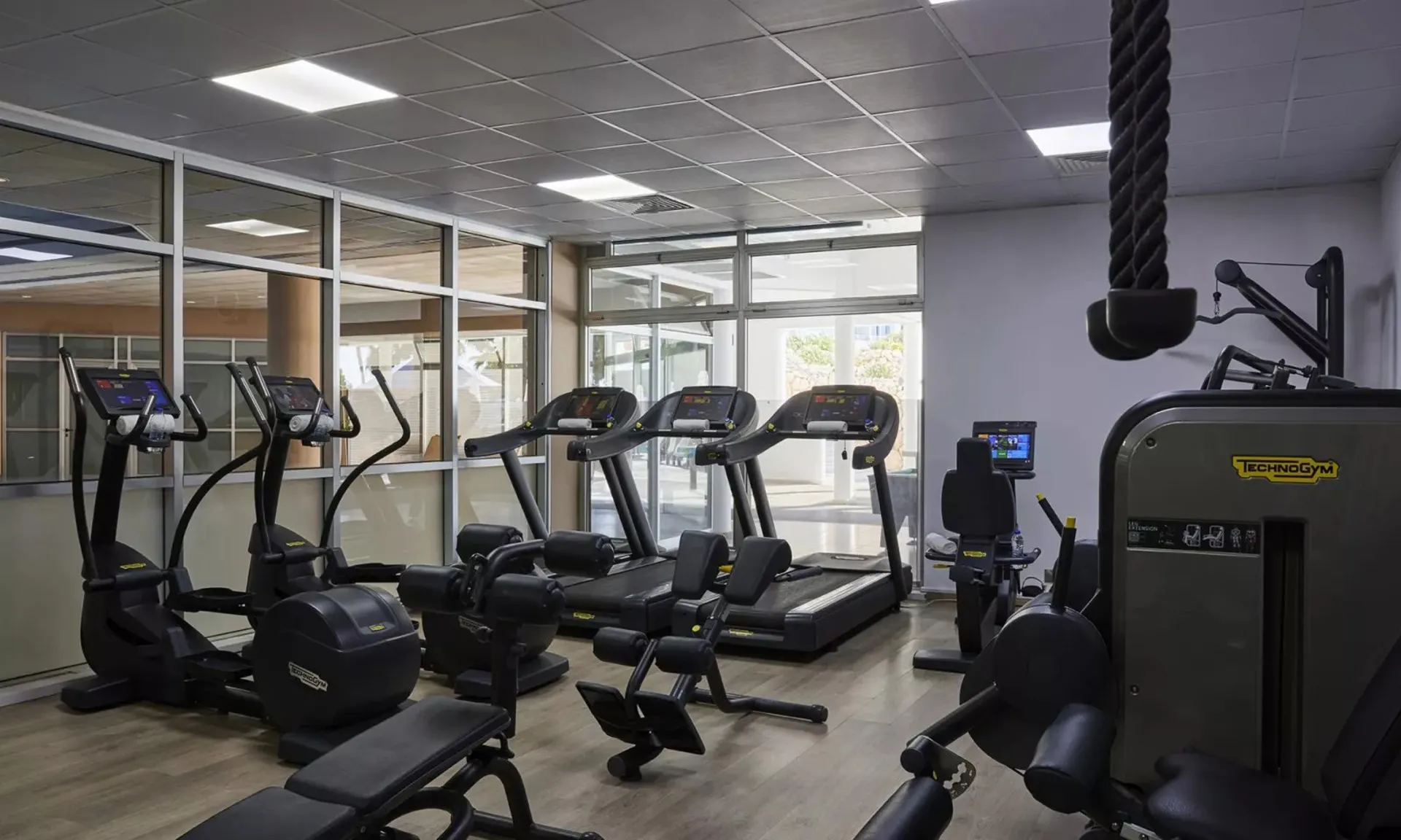 Hotel Mediterranean Beach - sport